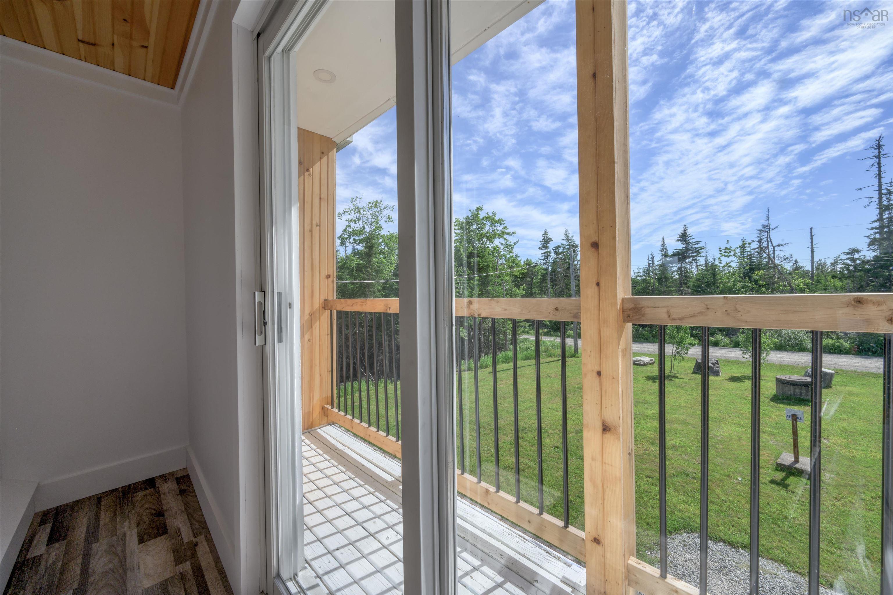 $249,900.00: 1988 New Chester Road, New Chester