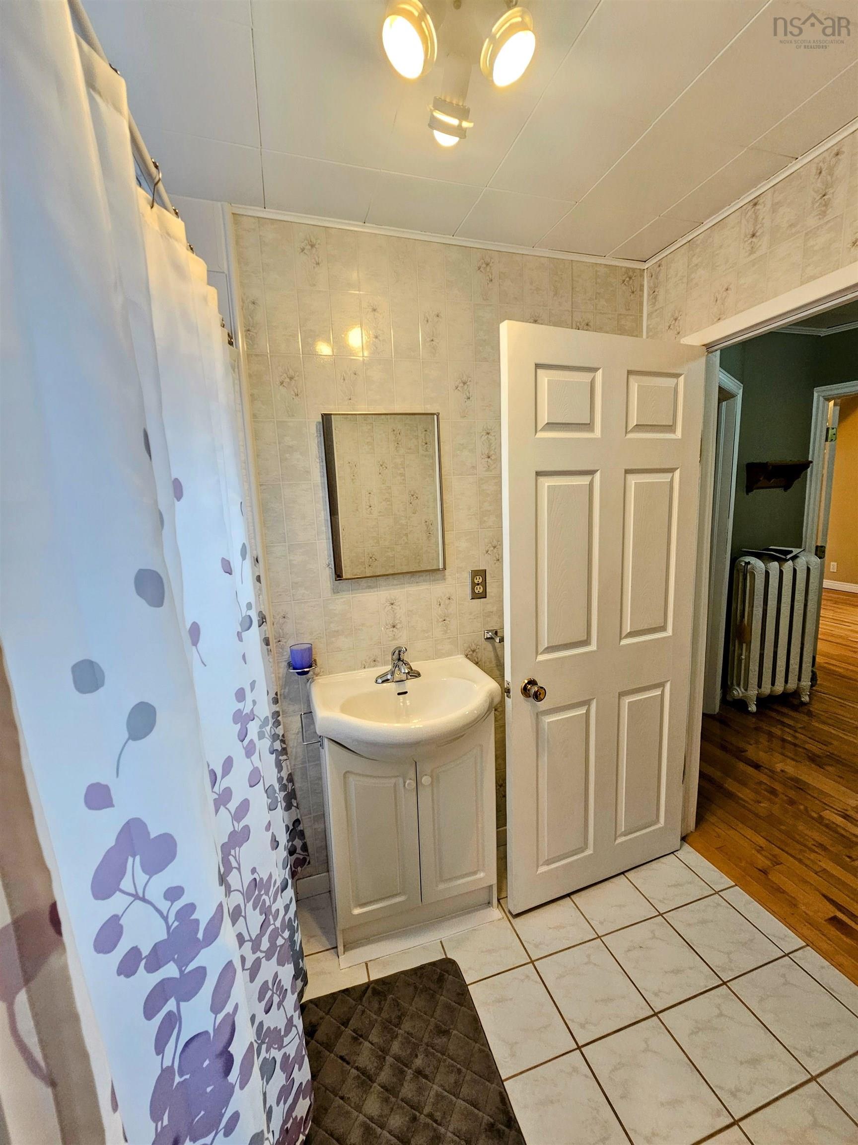$249,900.00: 506 Sand Lake Road, Tower Road