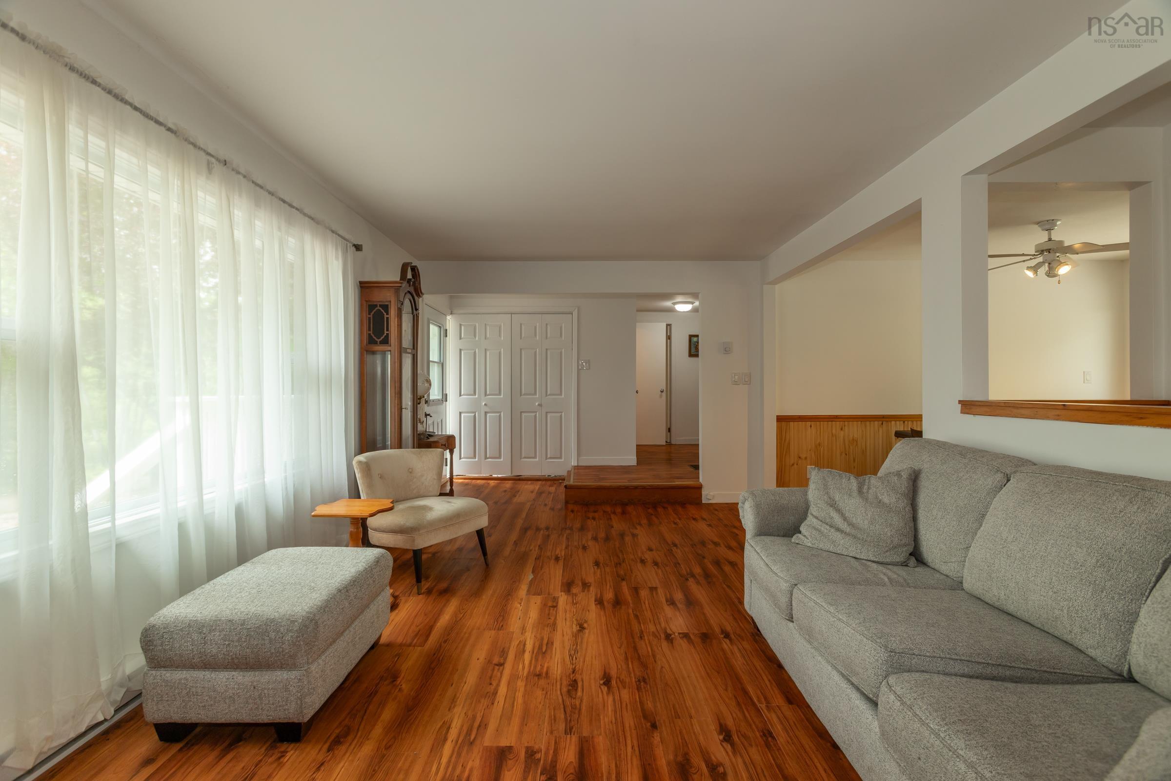 $317,500.00: 30 Dodge Road Extension, South Farmington