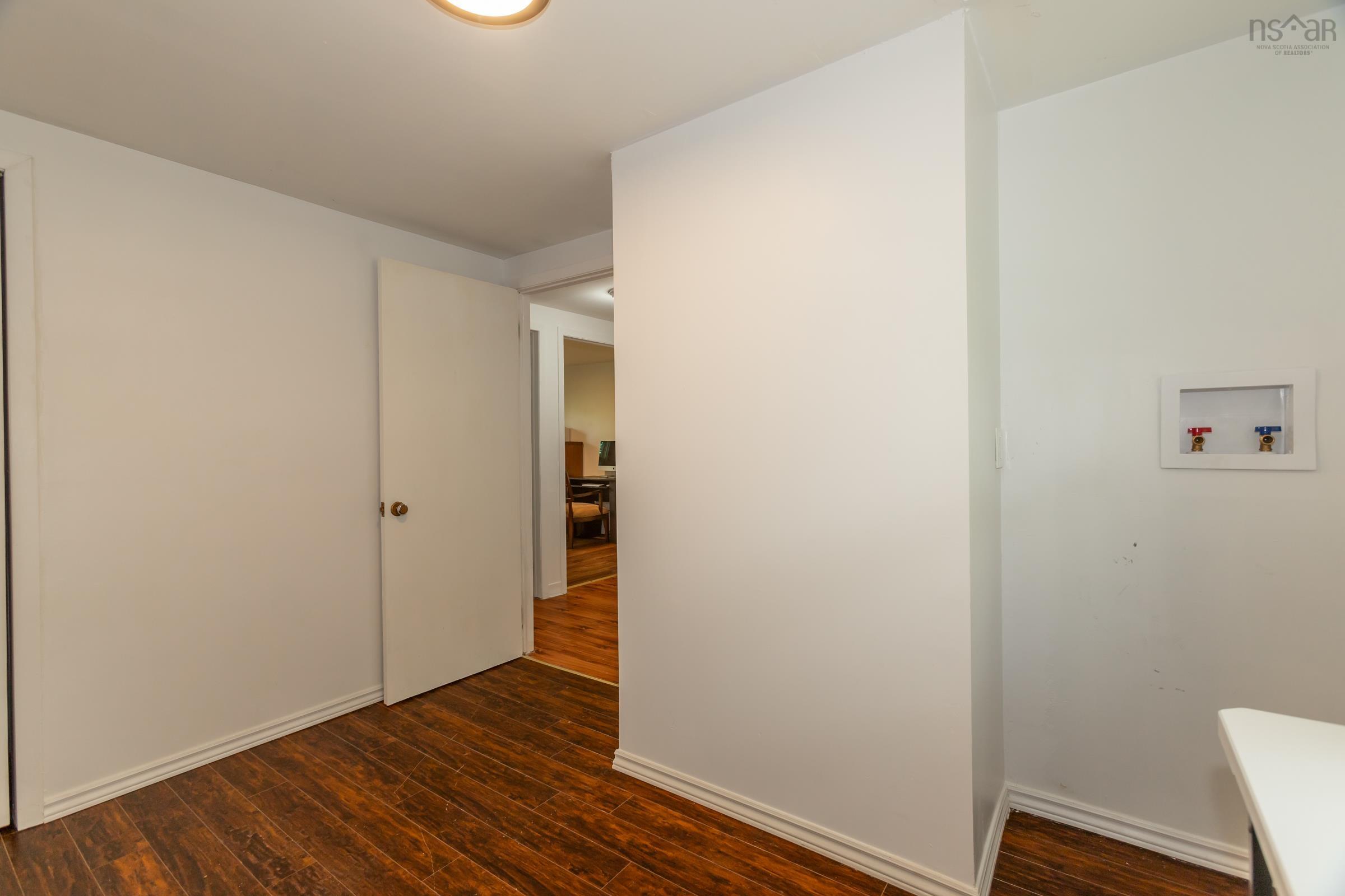 $317,500.00: 30 Dodge Road Extension, South Farmington