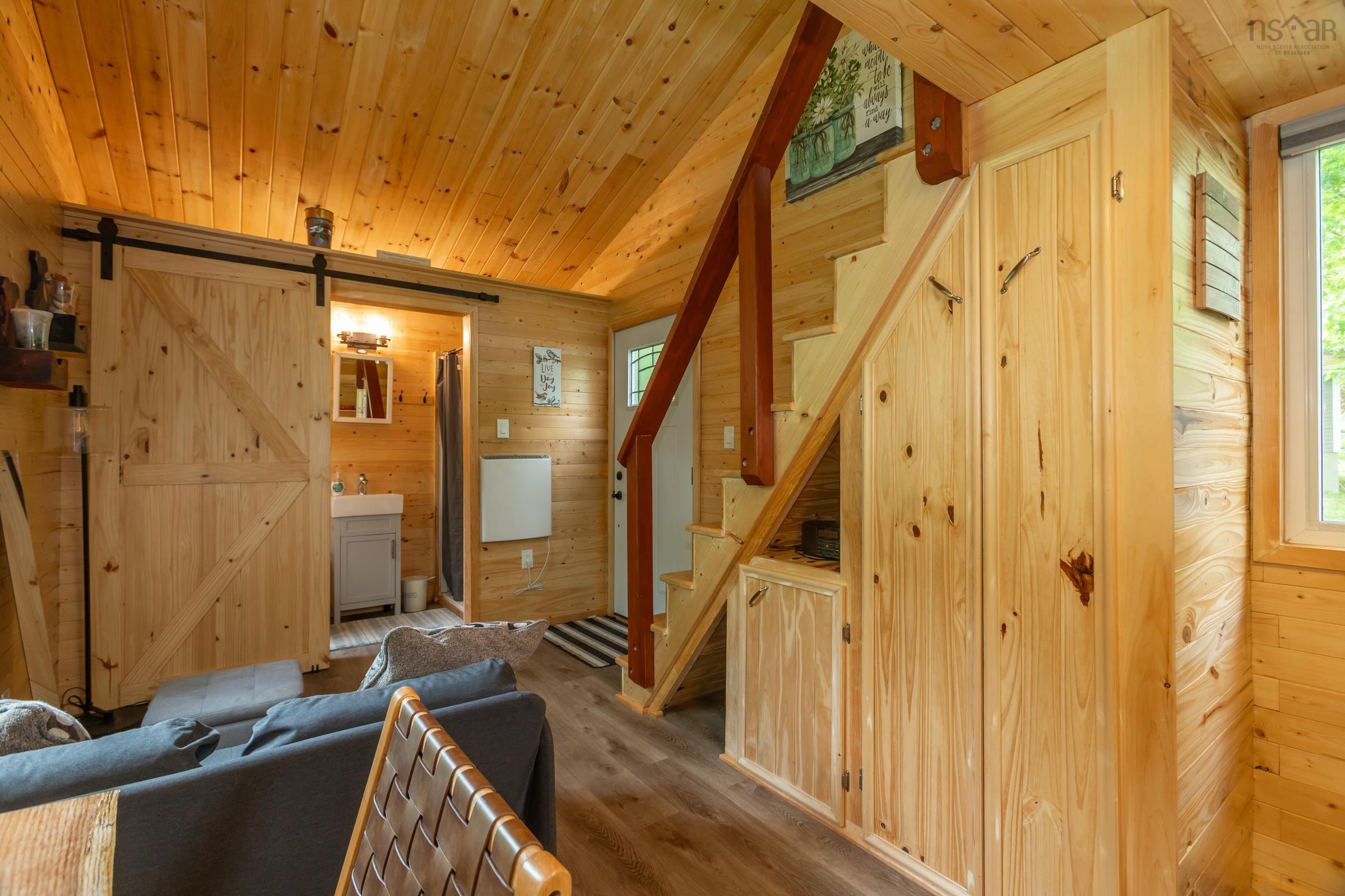 $317,500.00: 30 Dodge Road Extension, South Farmington