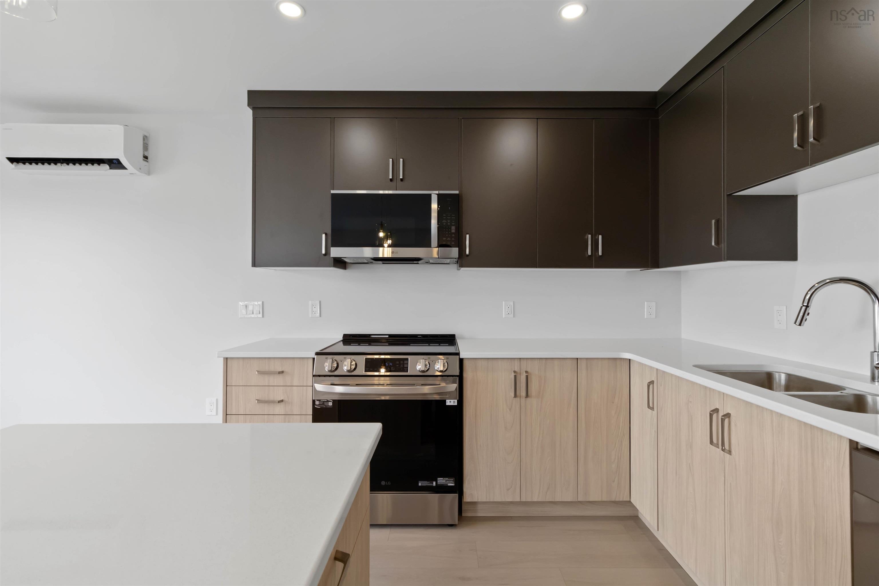 $644,900.00: 225 Alabaster Way, Halifax