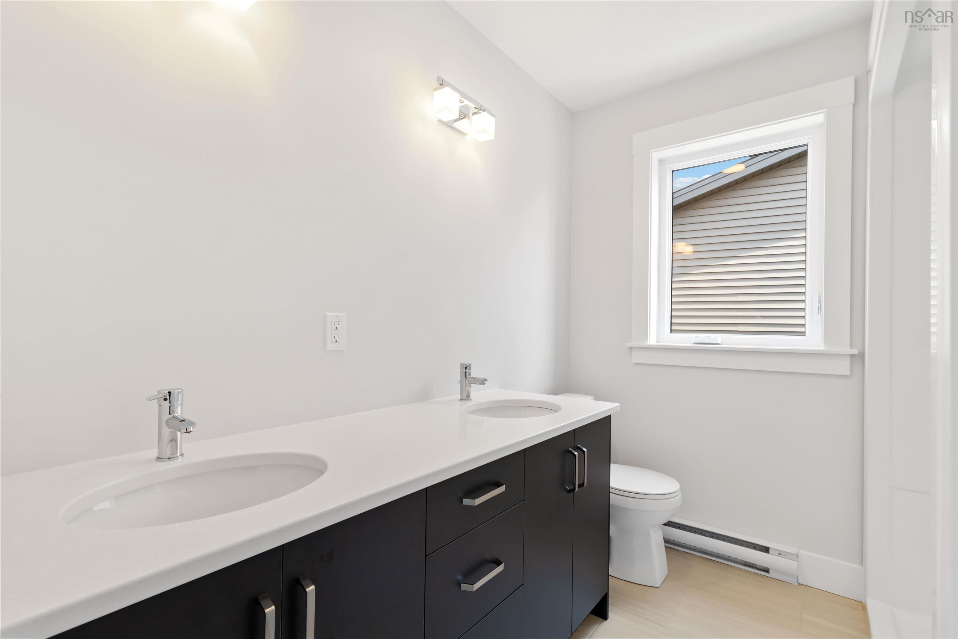 $644,900.00: 225 Alabaster Way, Halifax