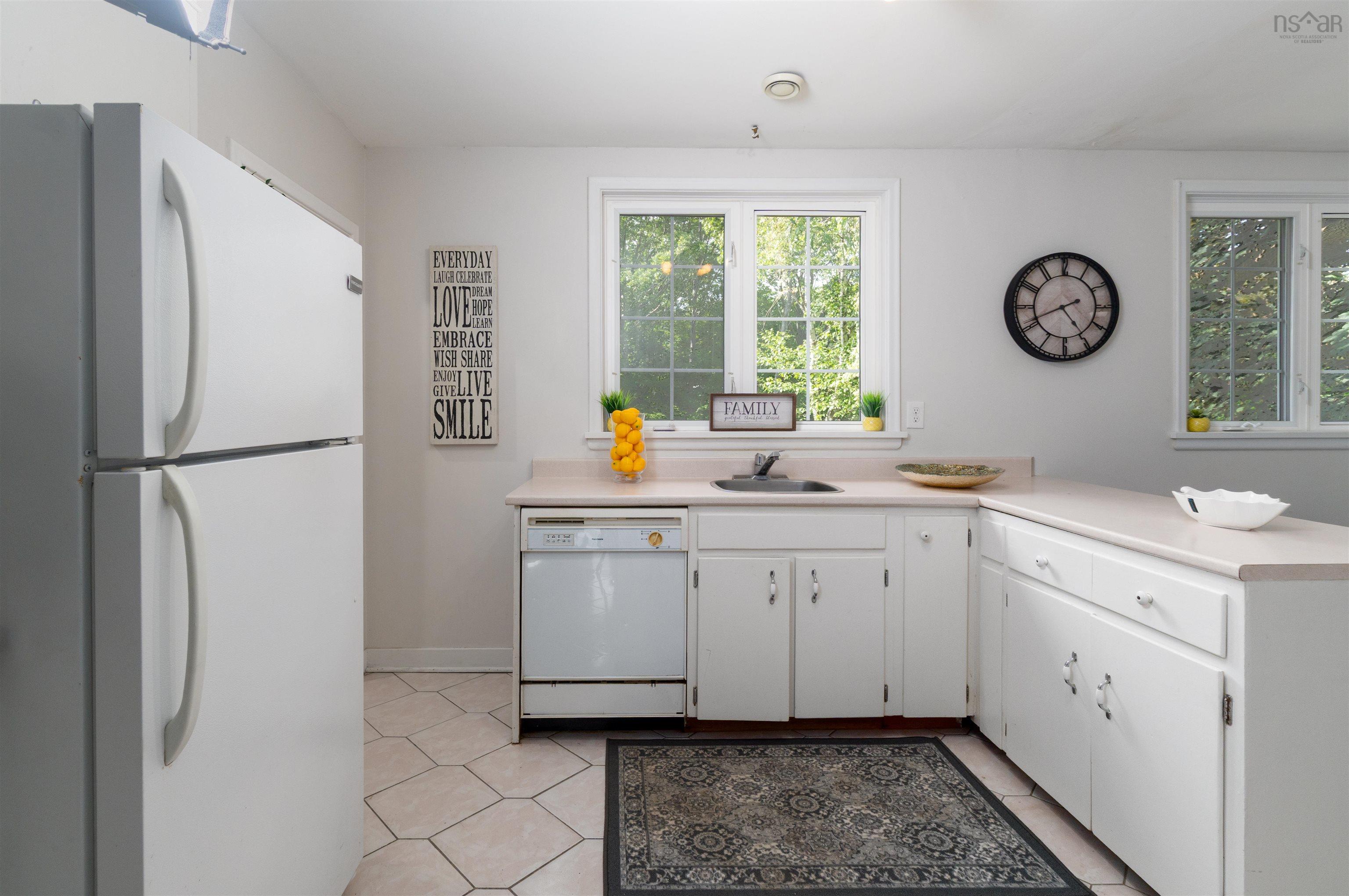 $399,900.00: 19 Digby Crescent, Dartmouth