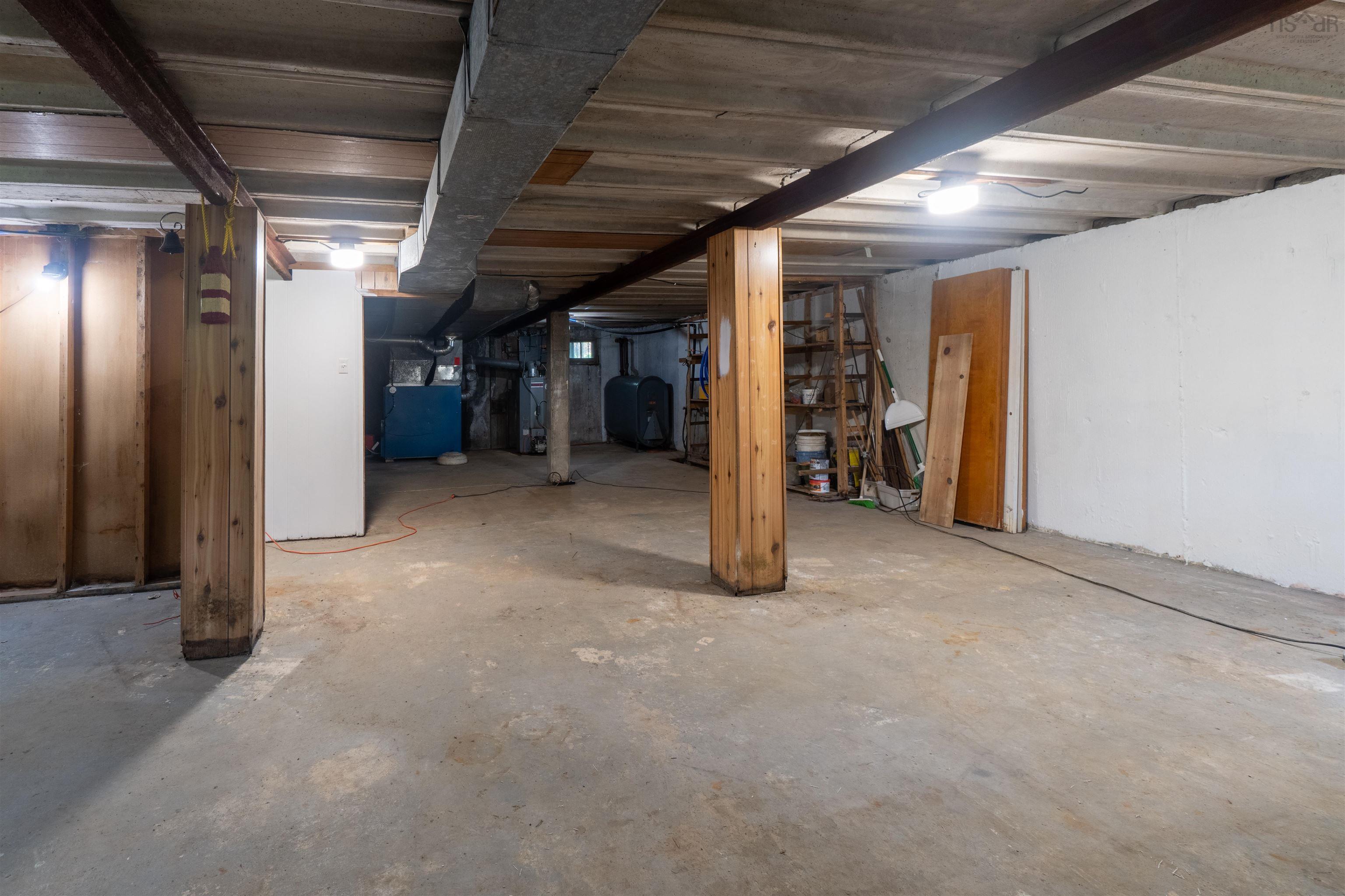 $399,900.00: 19 Digby Crescent, Dartmouth