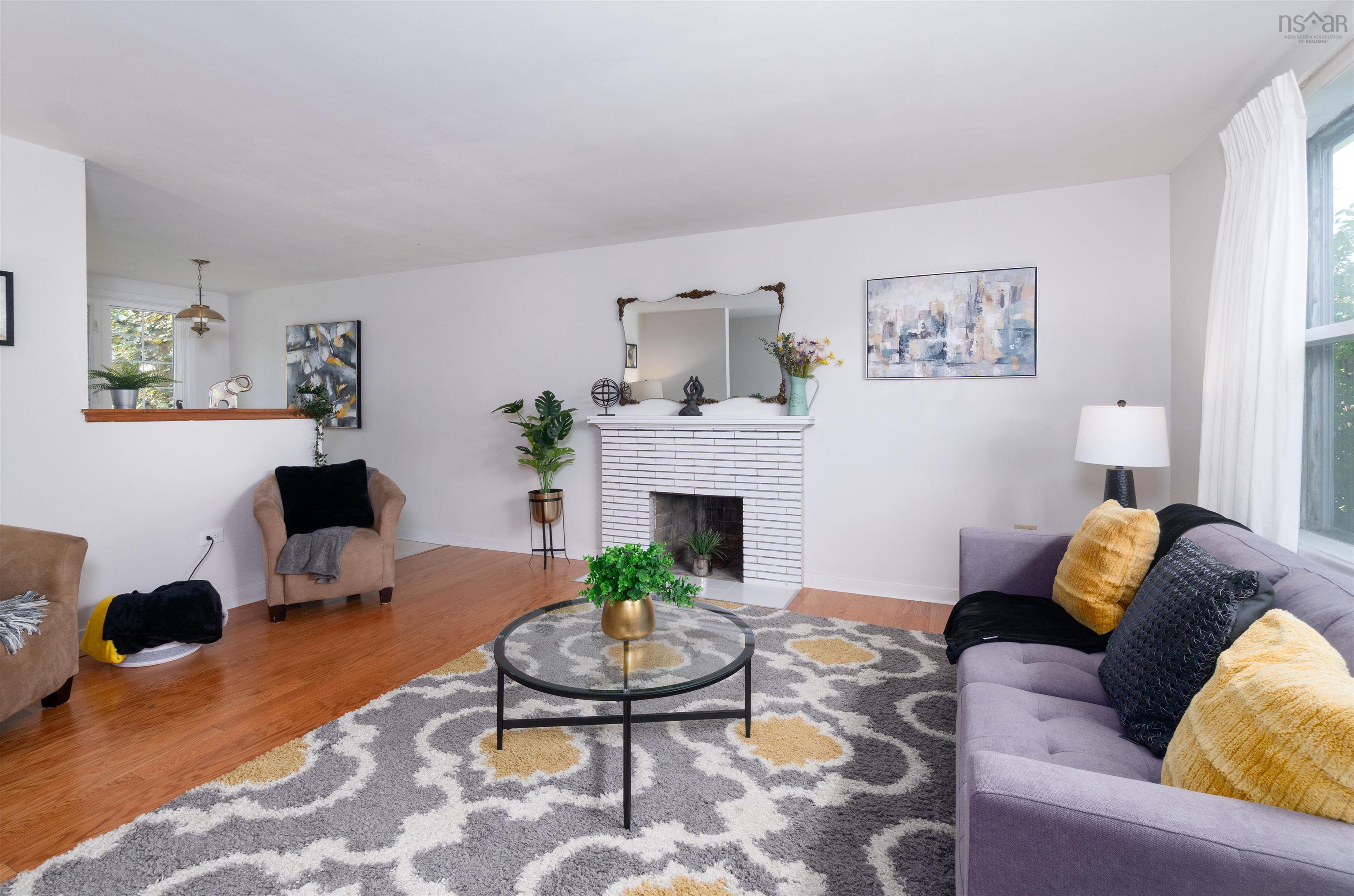 $399,900.00: 19 Digby Crescent, Dartmouth