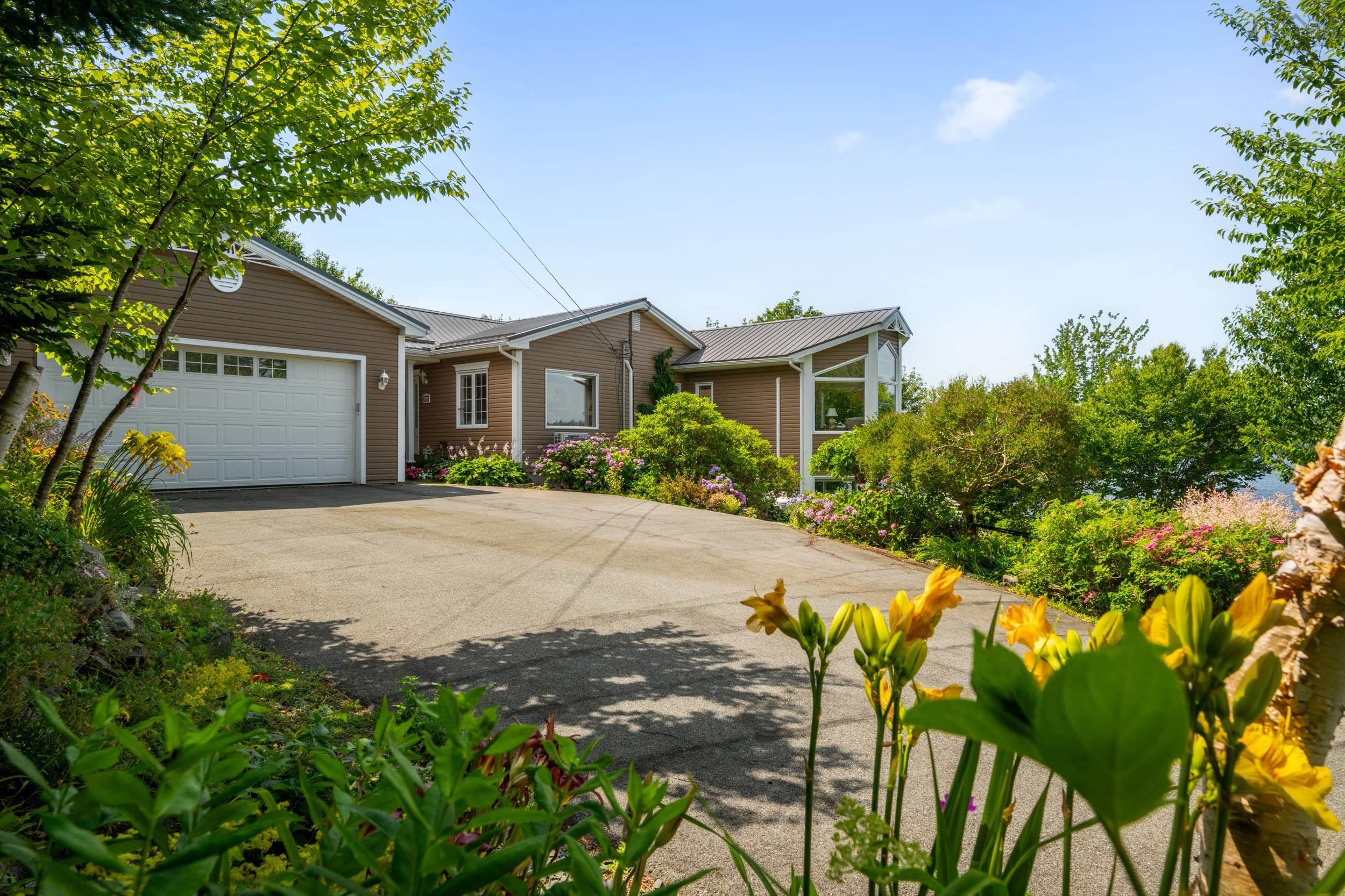 $985,000.00: 223 Candy Mountain Road, Mineville