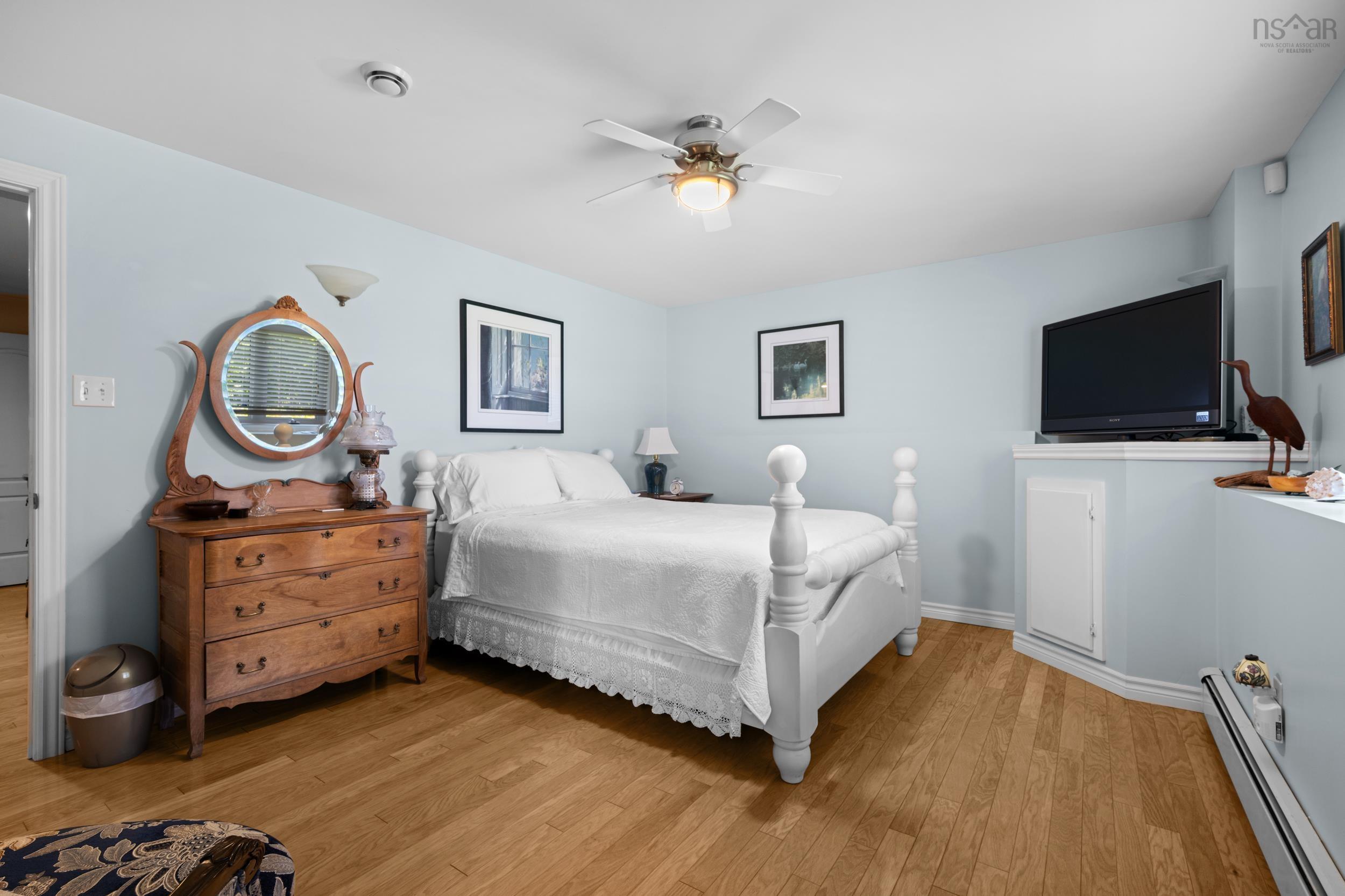 $985,000.00: 223 Candy Mountain Road, Mineville