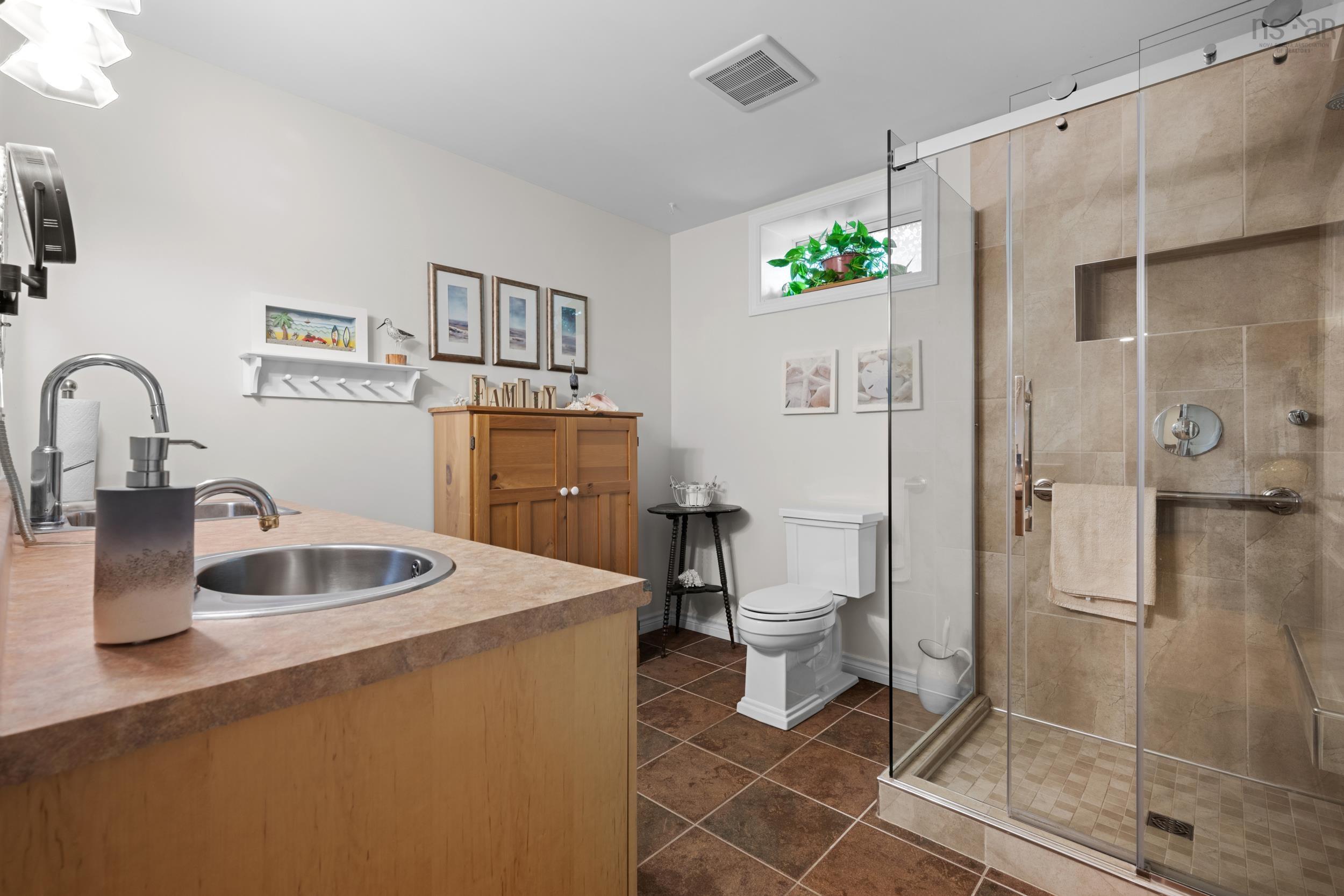 $985,000.00: 223 Candy Mountain Road, Mineville