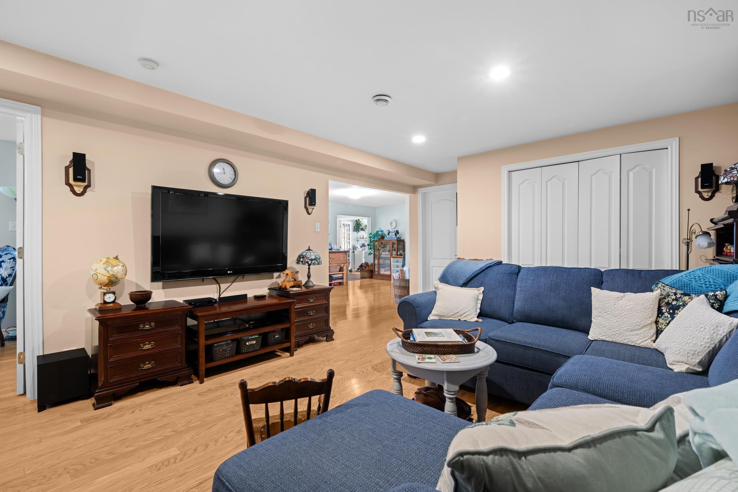 $985,000.00: 223 Candy Mountain Road, Mineville