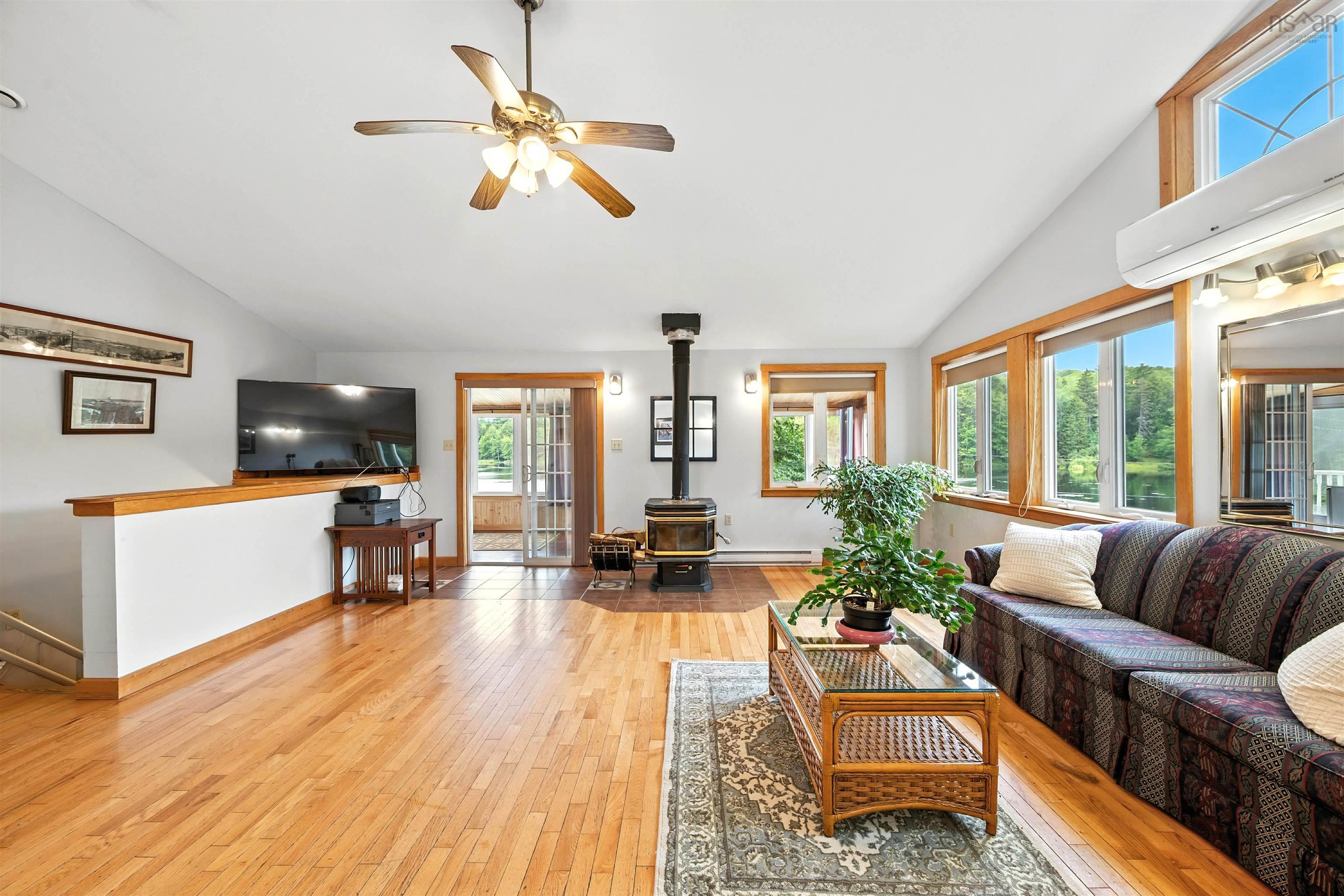 $690,000.00: 139 Smeltzer Road, Upper Vaughan