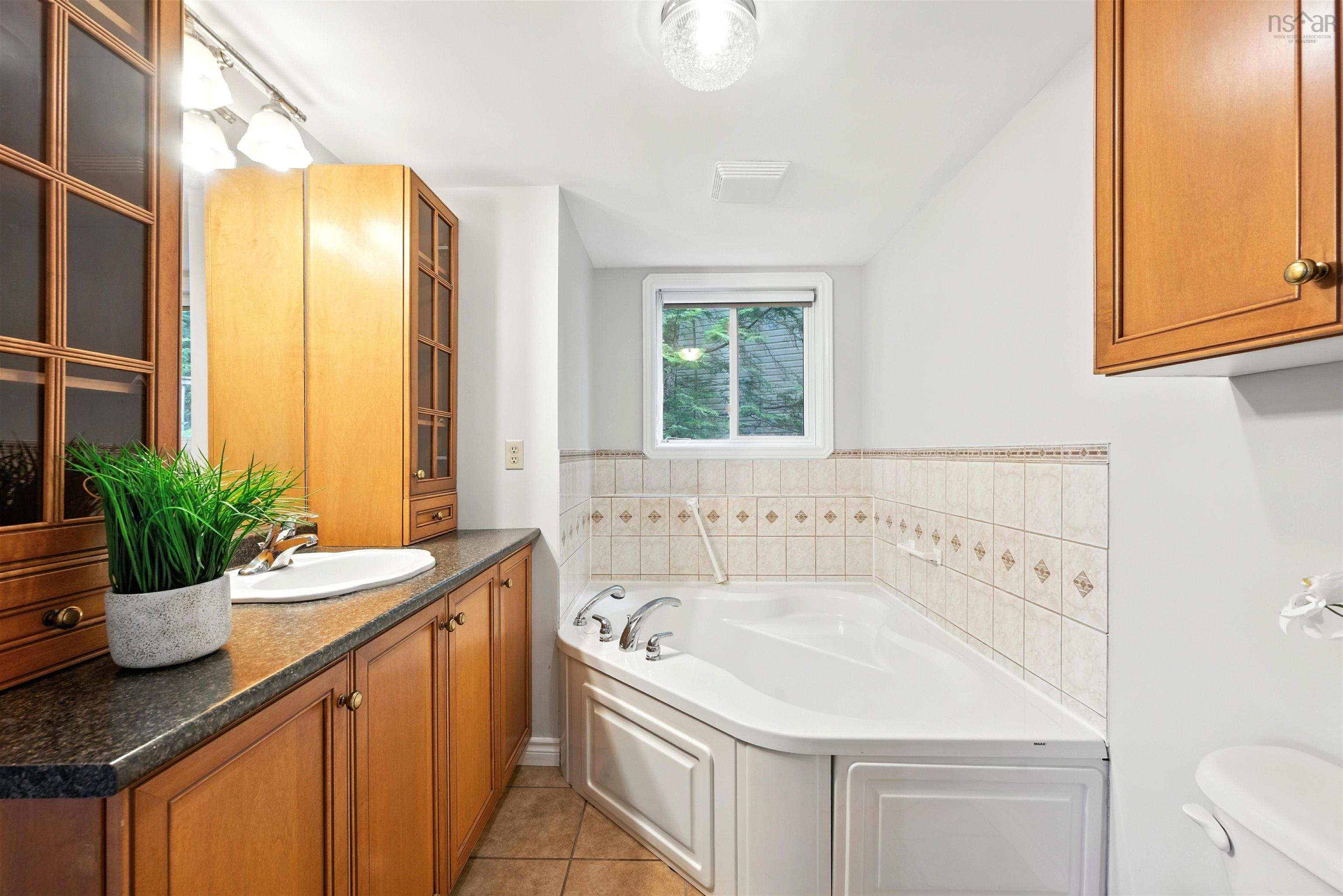 $690,000.00: 139 Smeltzer Road, Upper Vaughan