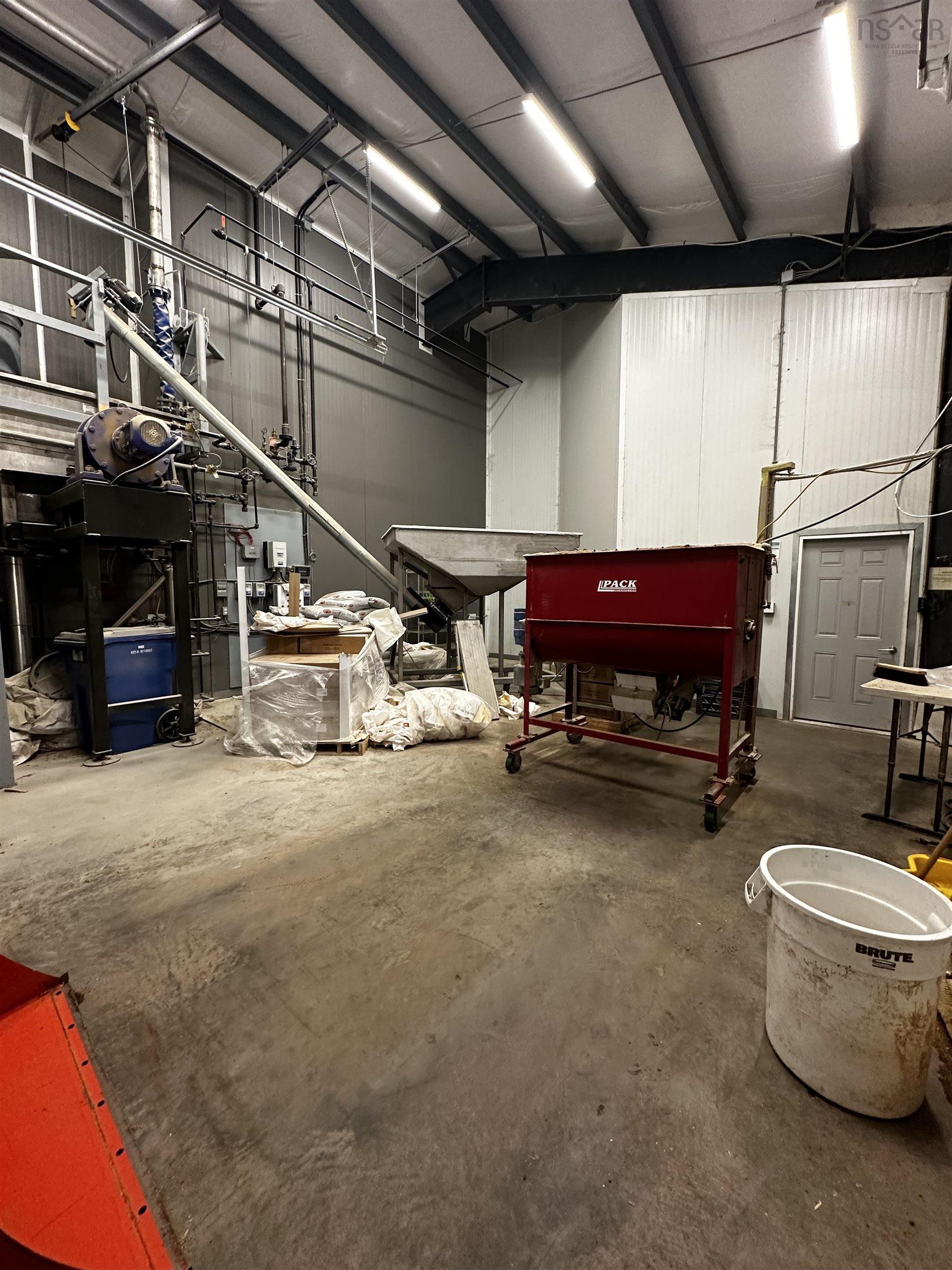 $2,495,000.00: 396 Station Road, Great Village