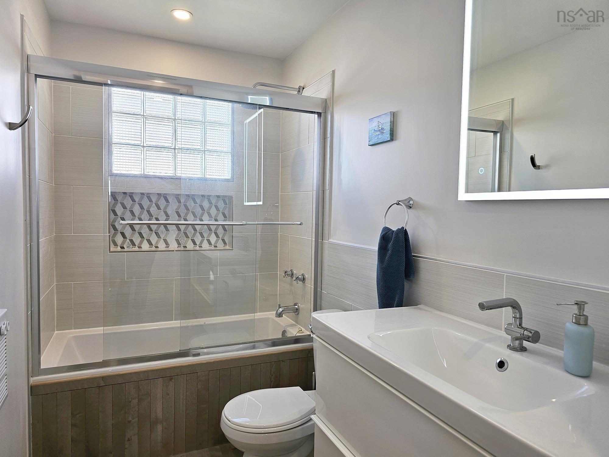 $419,000.00: 12443 Shore Road, Port George