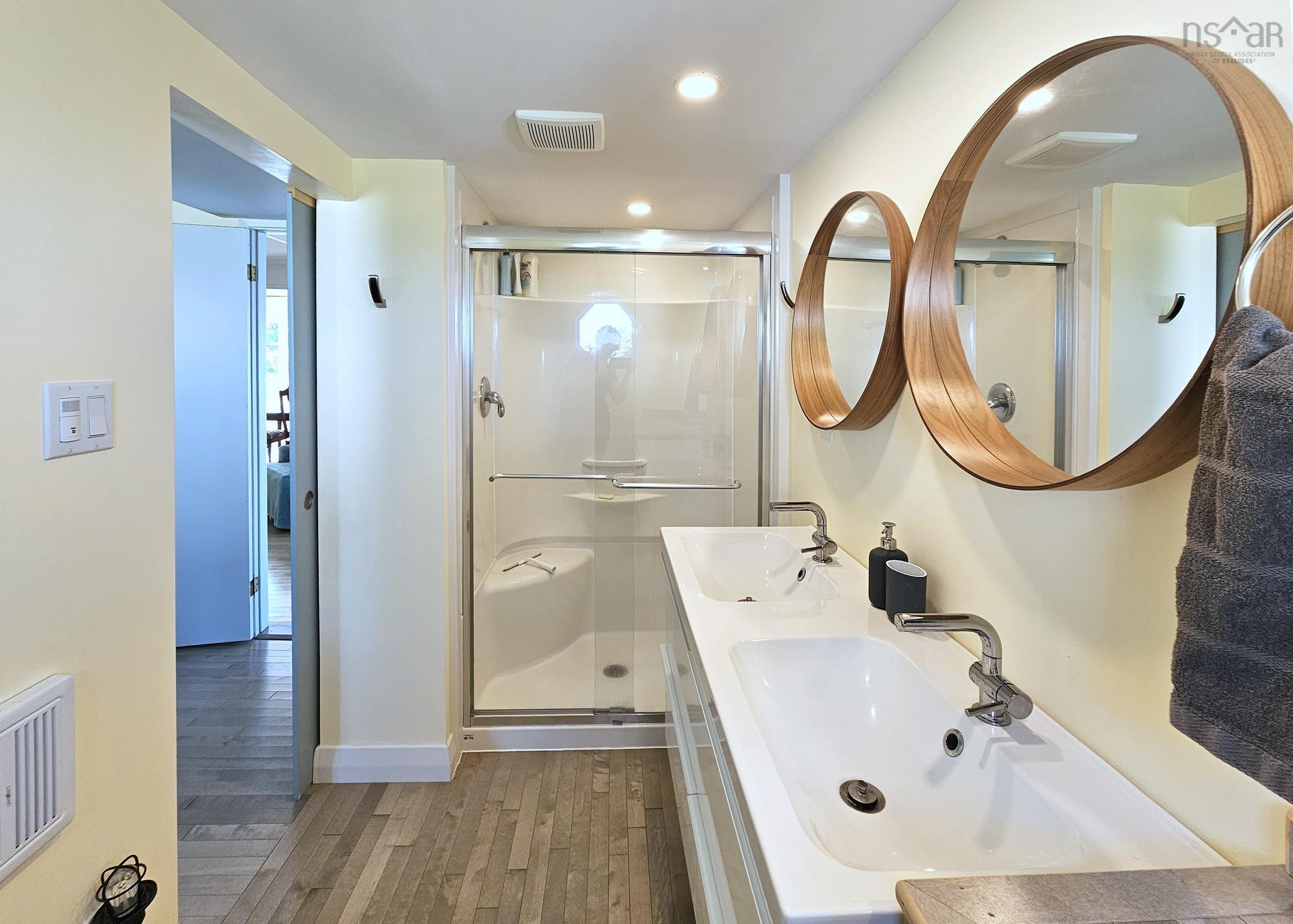 $419,000.00: 12443 Shore Road, Port George