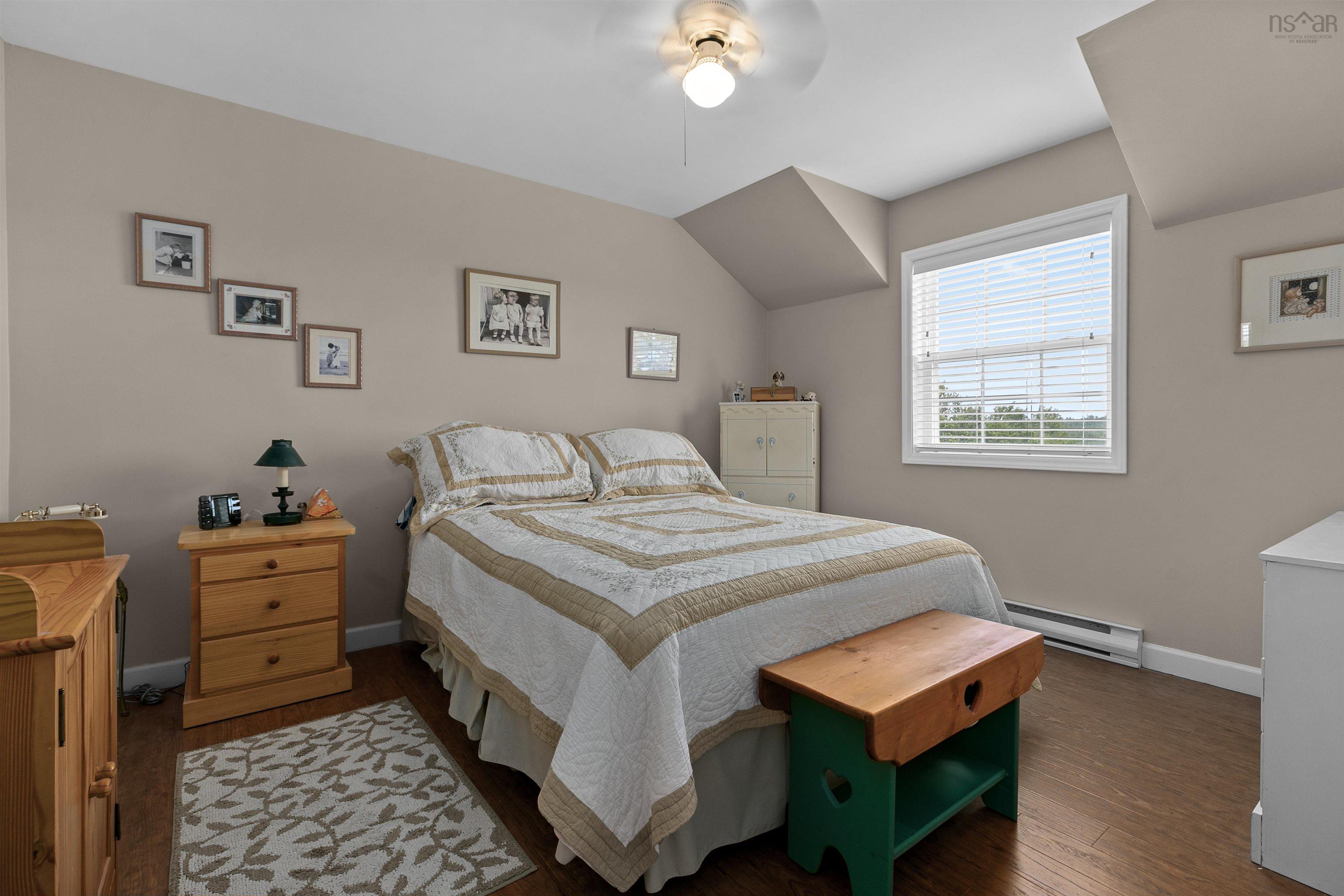 $549,900.00: 6 Westwind Drive, Chester