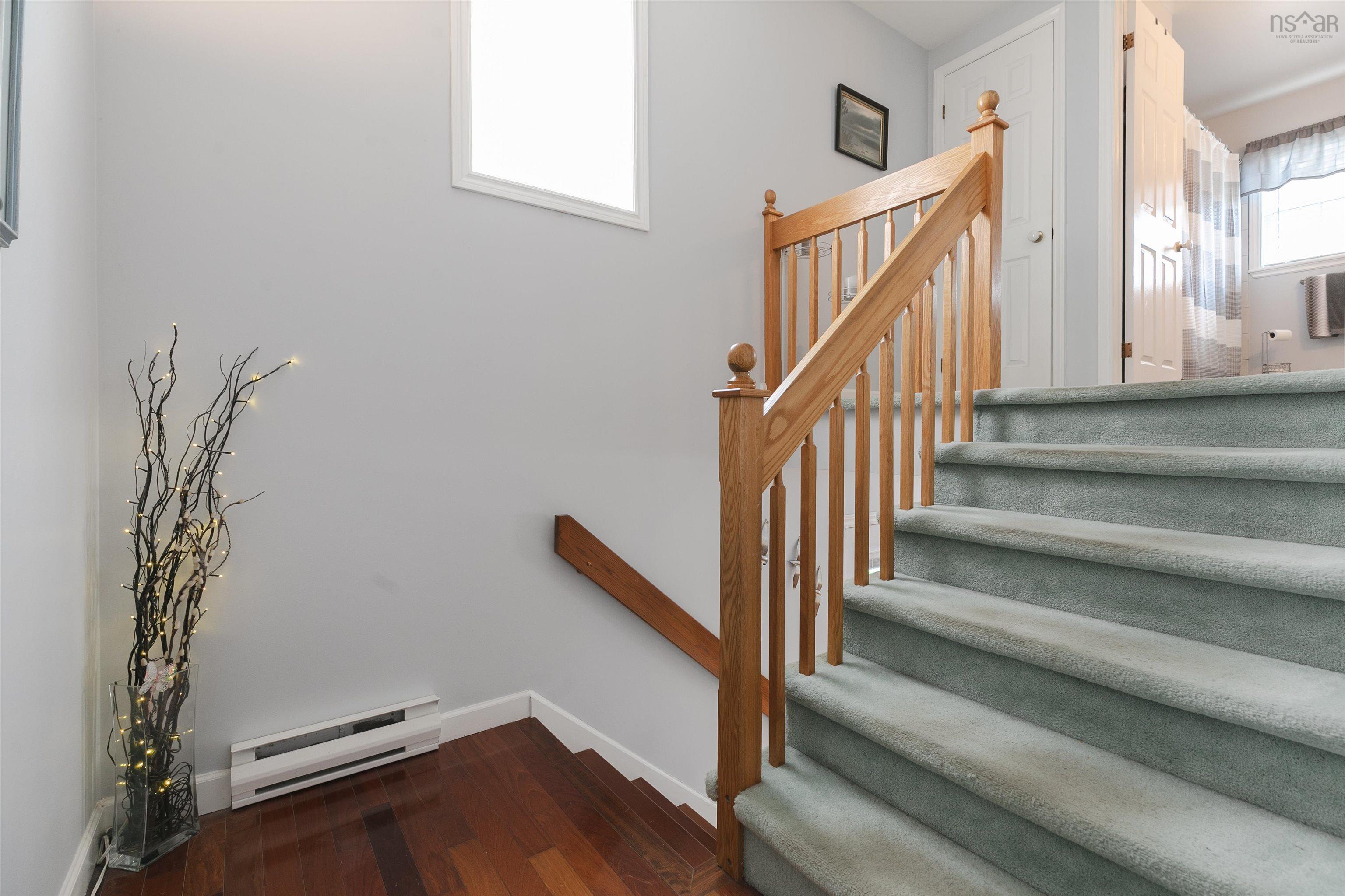 $549,900.00: 6 Westwind Drive, Chester