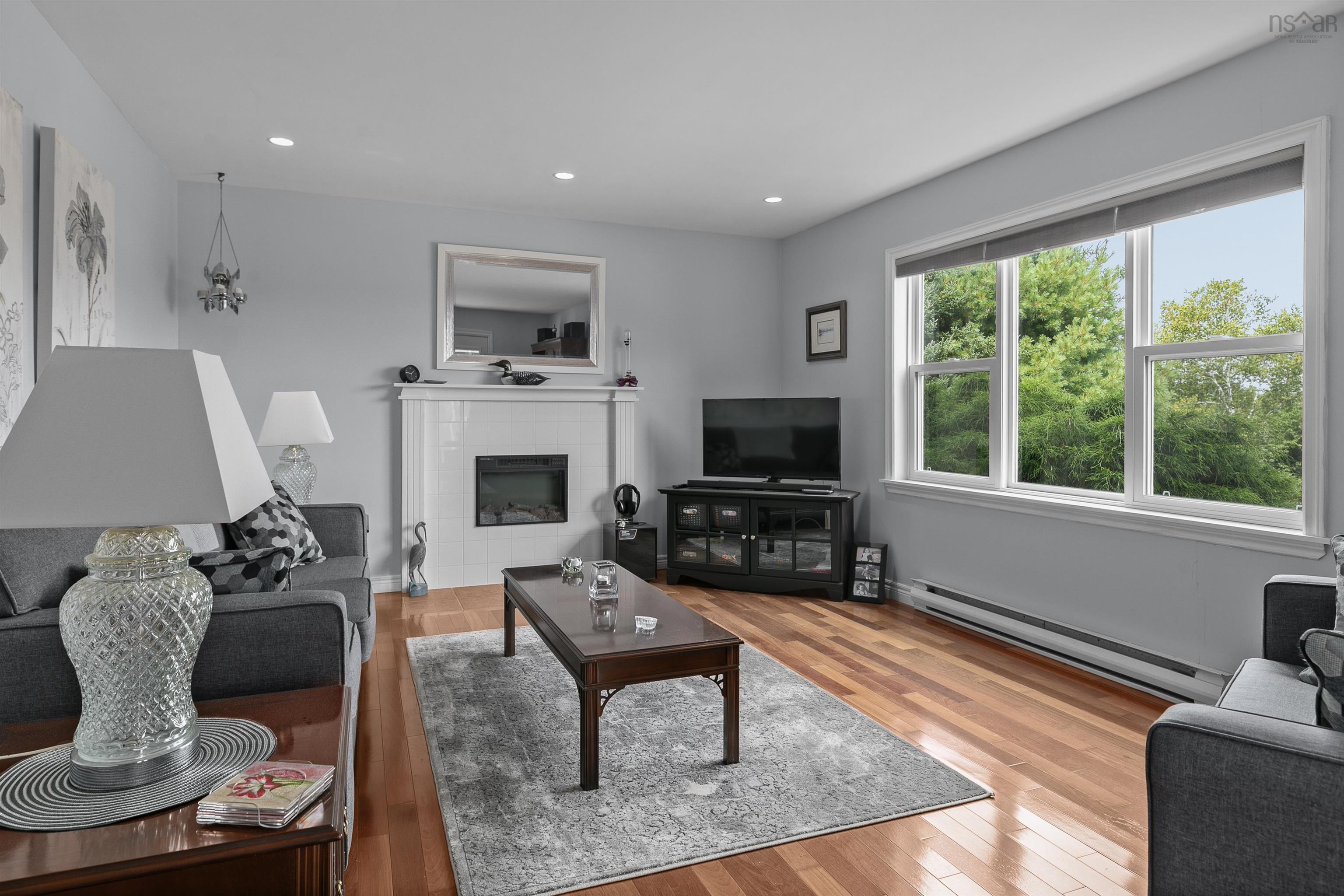 $549,900.00: 6 Westwind Drive, Chester