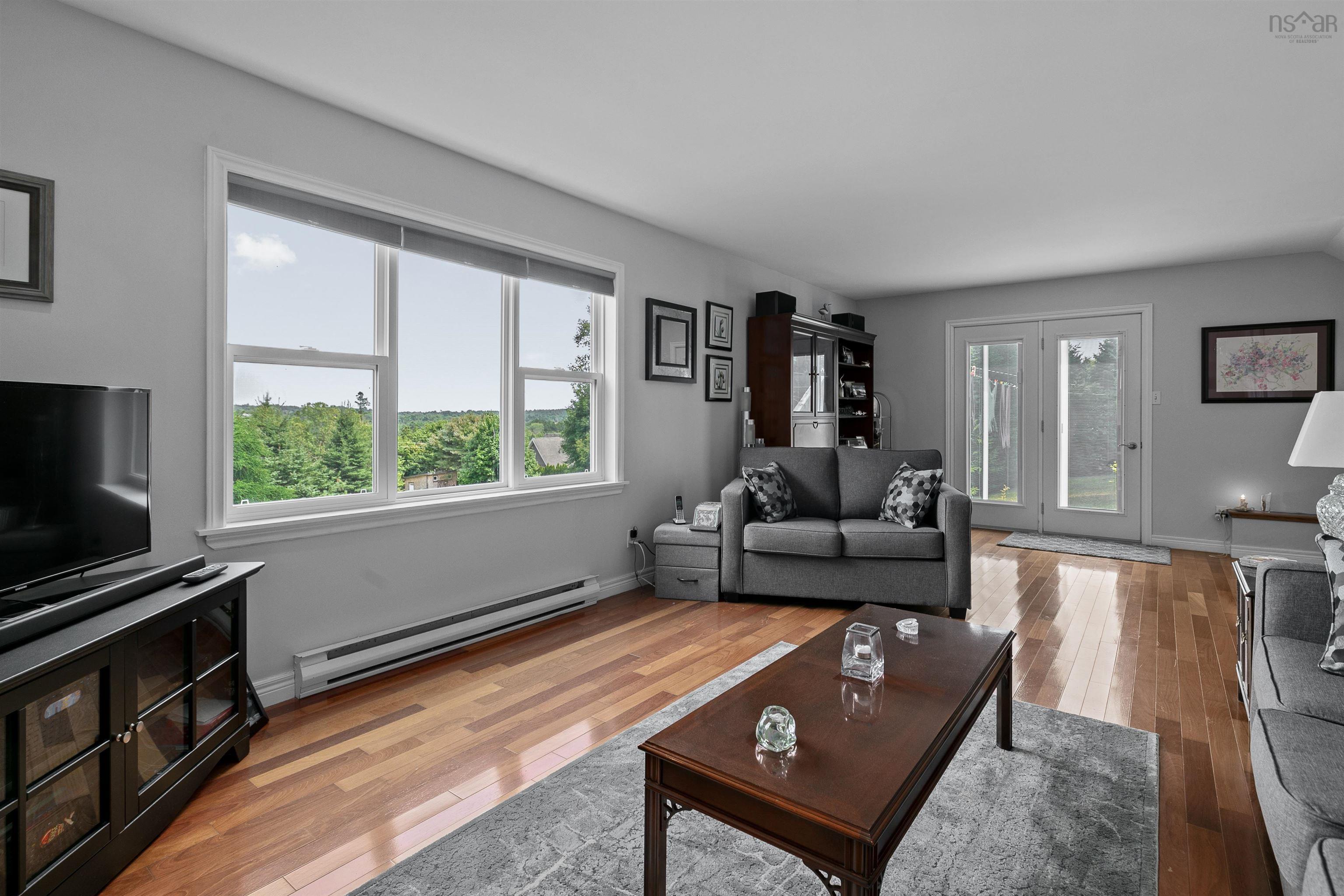 $549,900.00: 6 Westwind Drive, Chester