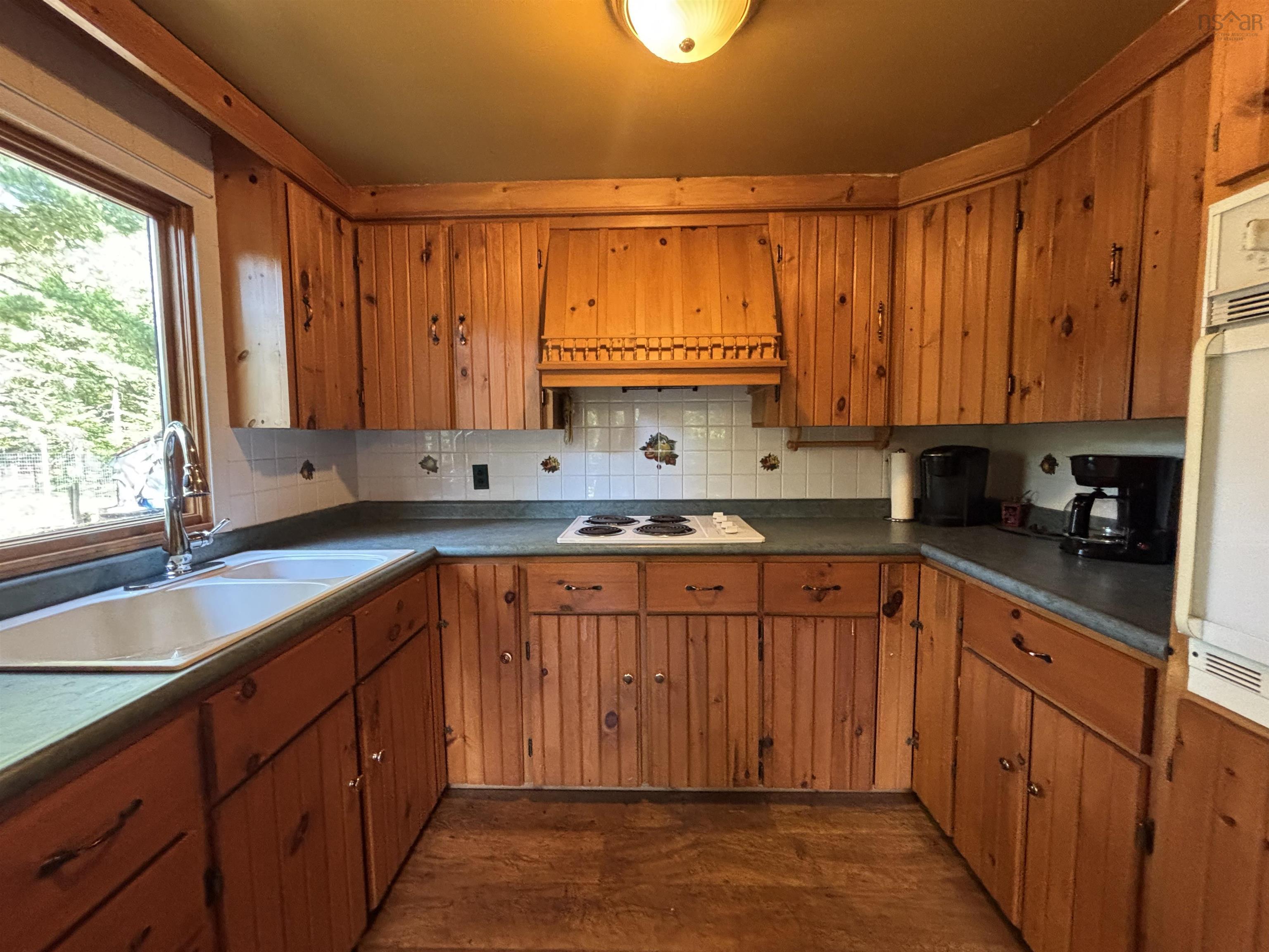 $129,900.00: 1432 Upper Clyde Road, Clyde River