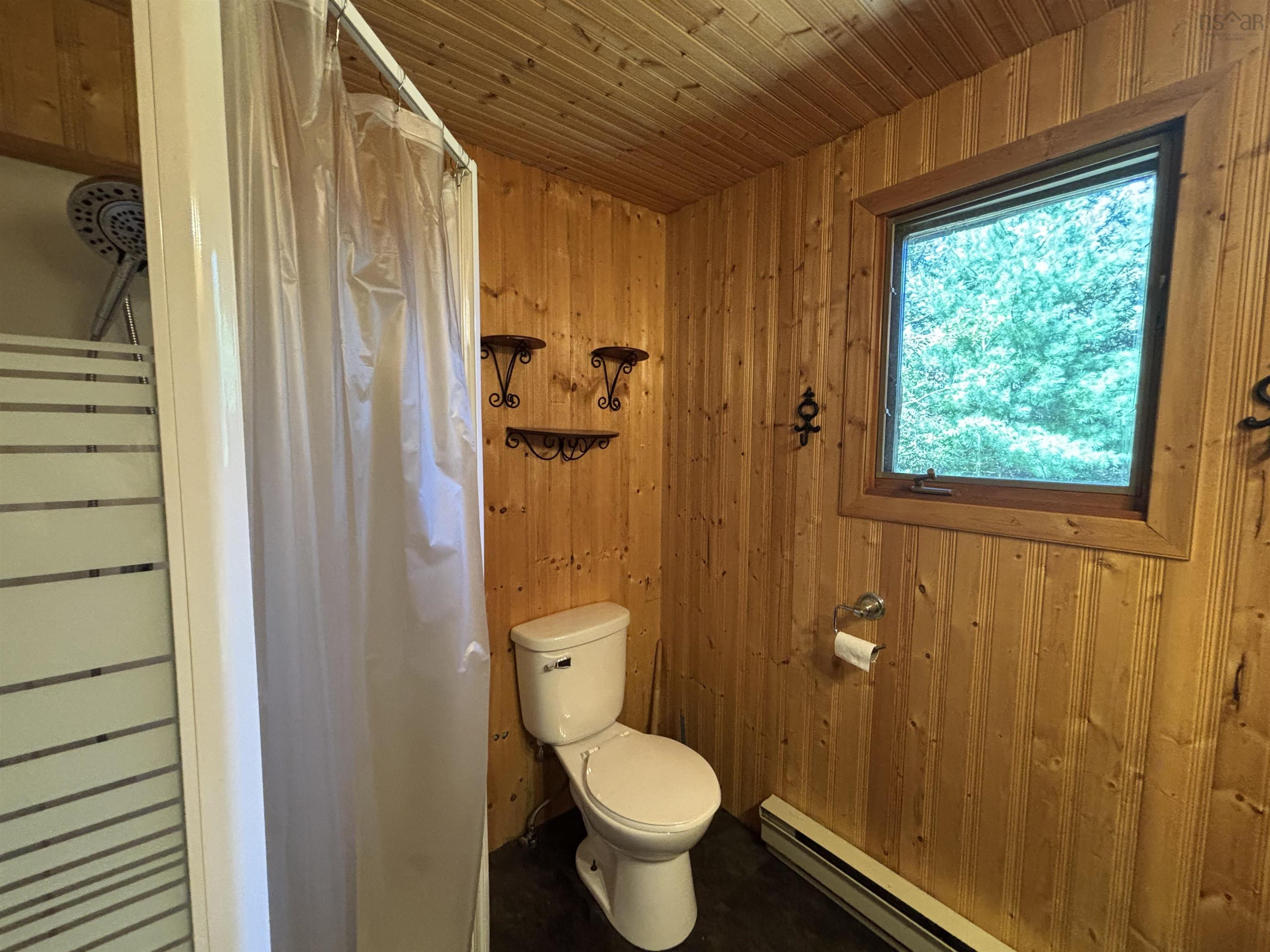 $129,900.00: 1432 Upper Clyde Road, Clyde River