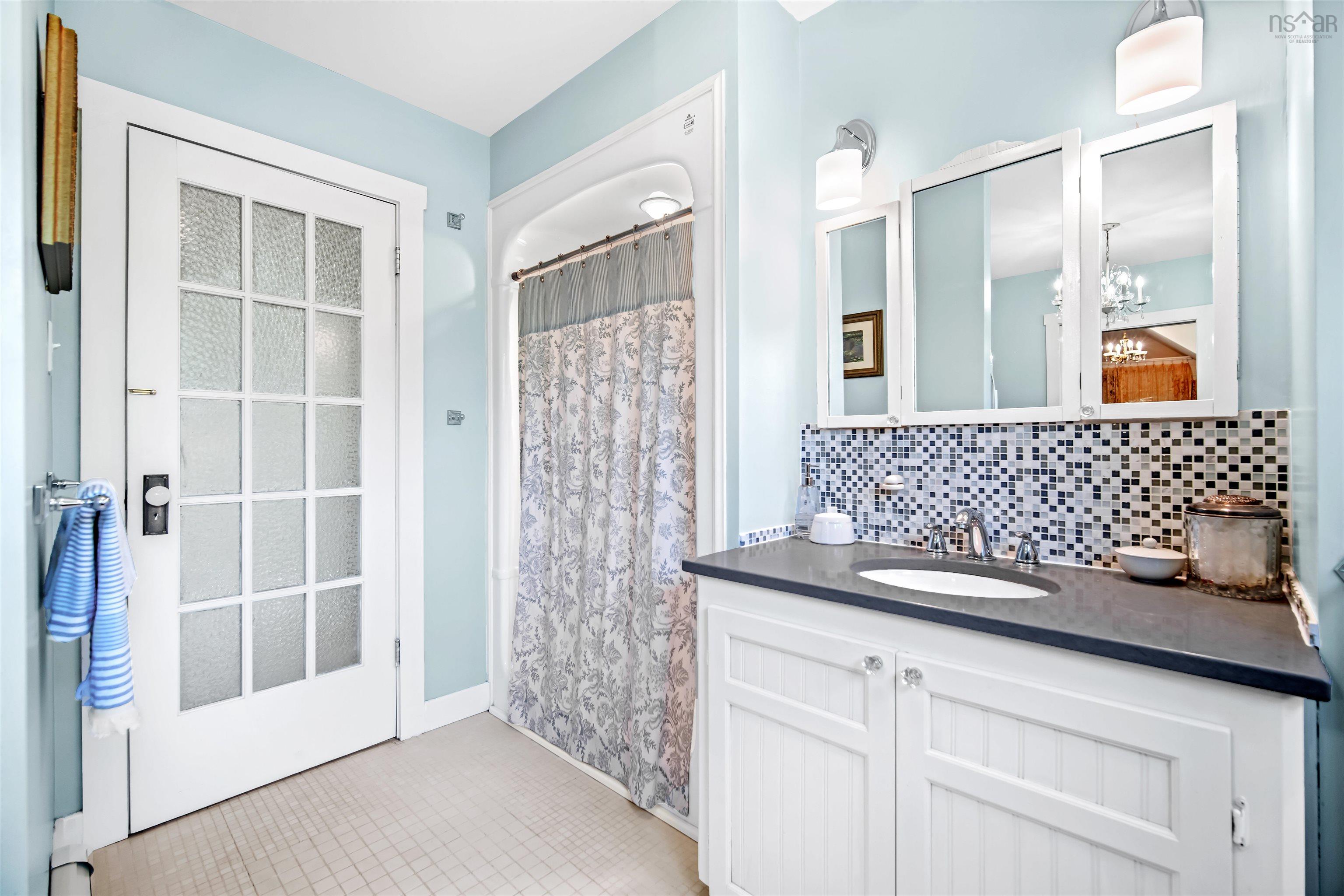 24 Hamshaw Drive, Halifax, NS (MLS 202519410)