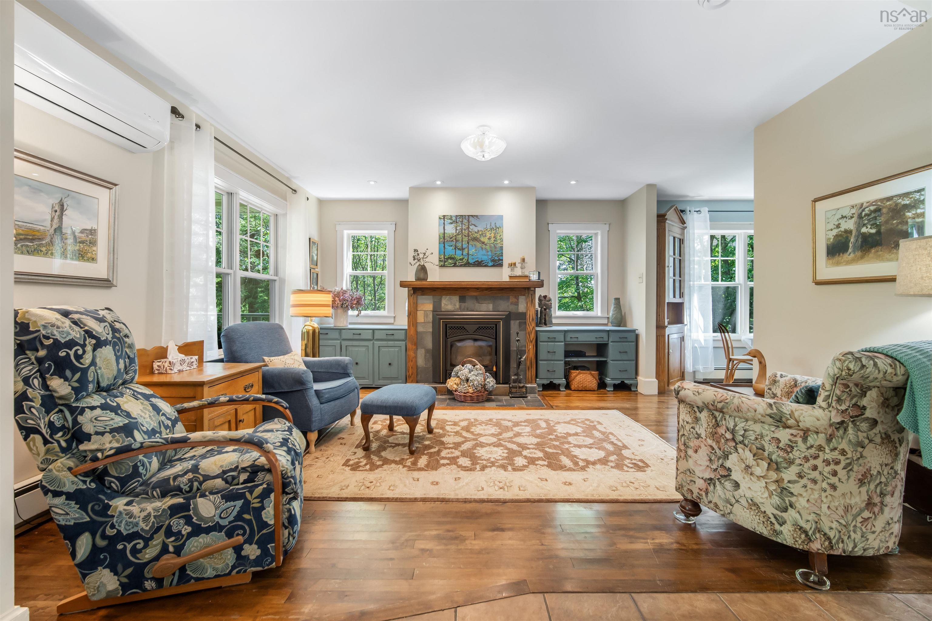 24 Hamshaw Drive, Halifax, NS (MLS 202519410)