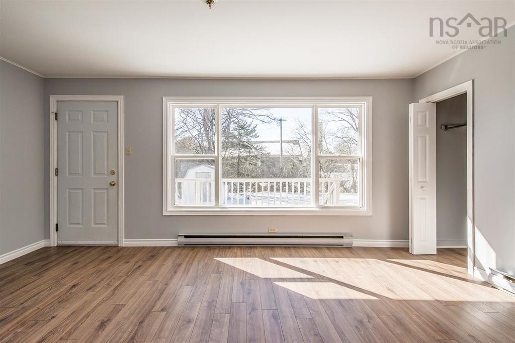 $219,000.00: 114 King Street, Shelburne