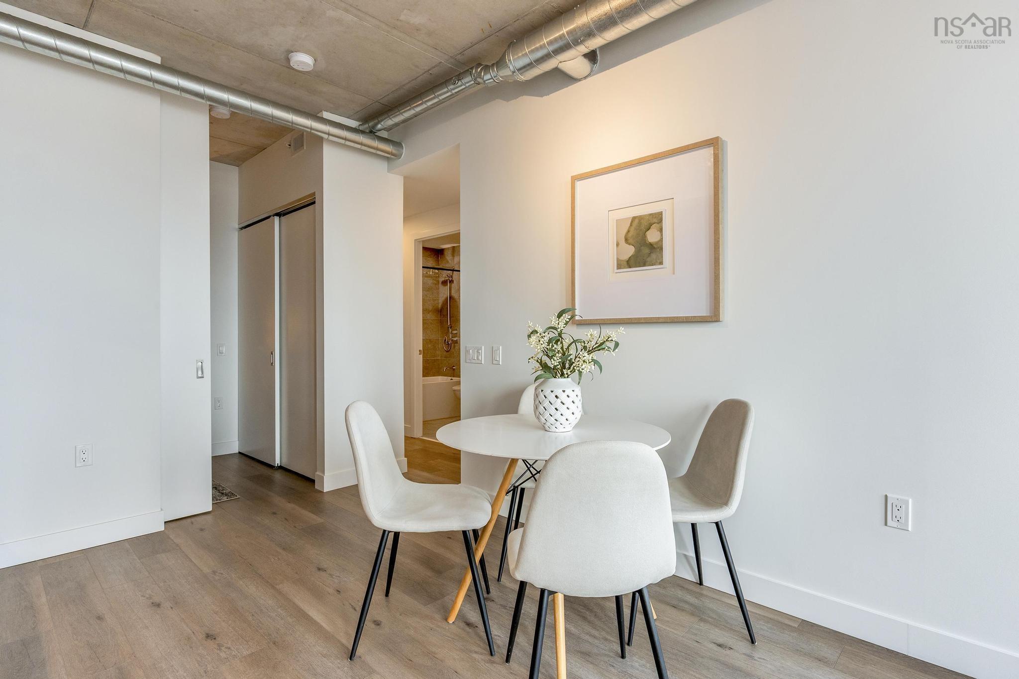 $550,000.00: 611 5511 Bilby Street, Halifax