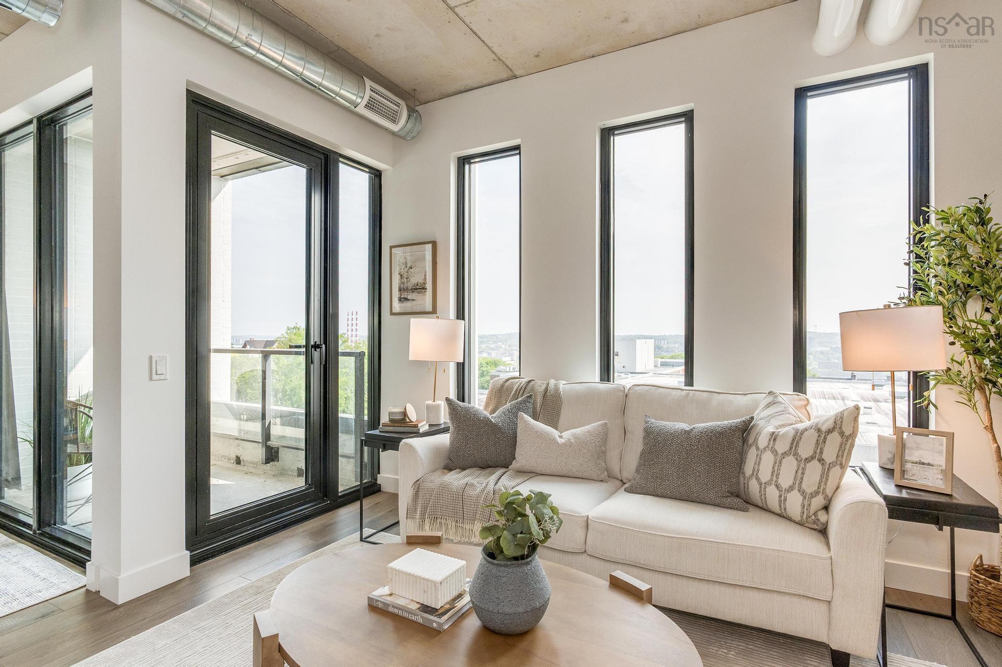 $550,000.00: 611 5511 Bilby Street, Halifax