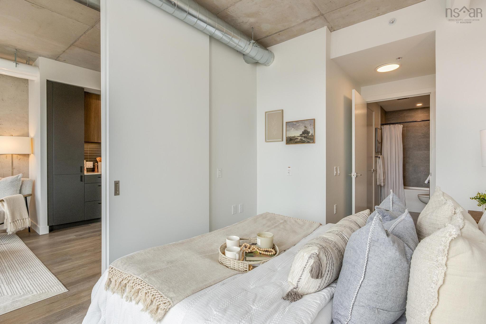 $550,000.00: 611 5511 Bilby Street, Halifax