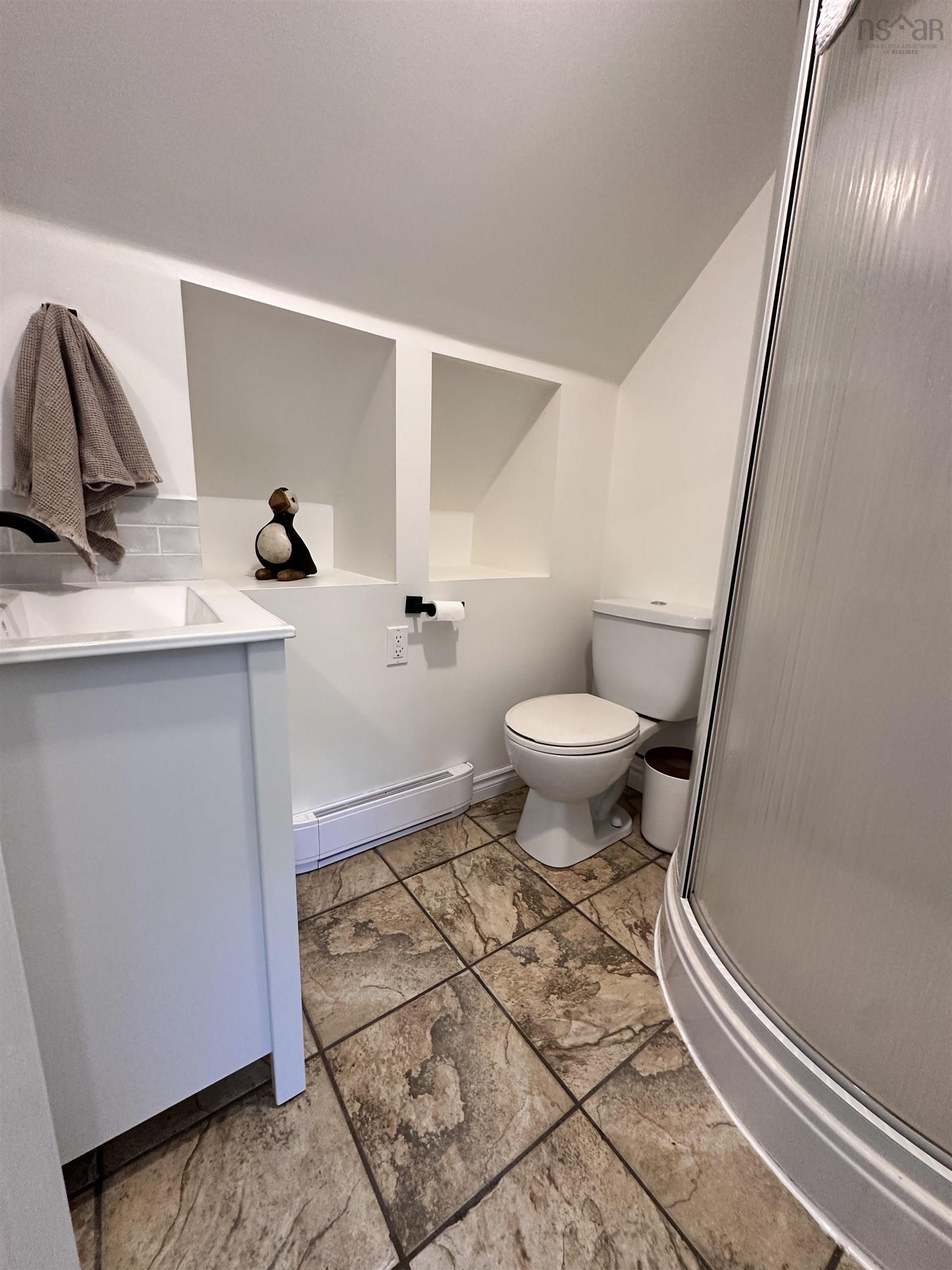 $669,900.00: 86 Wharf Rock Road, Mersey Point