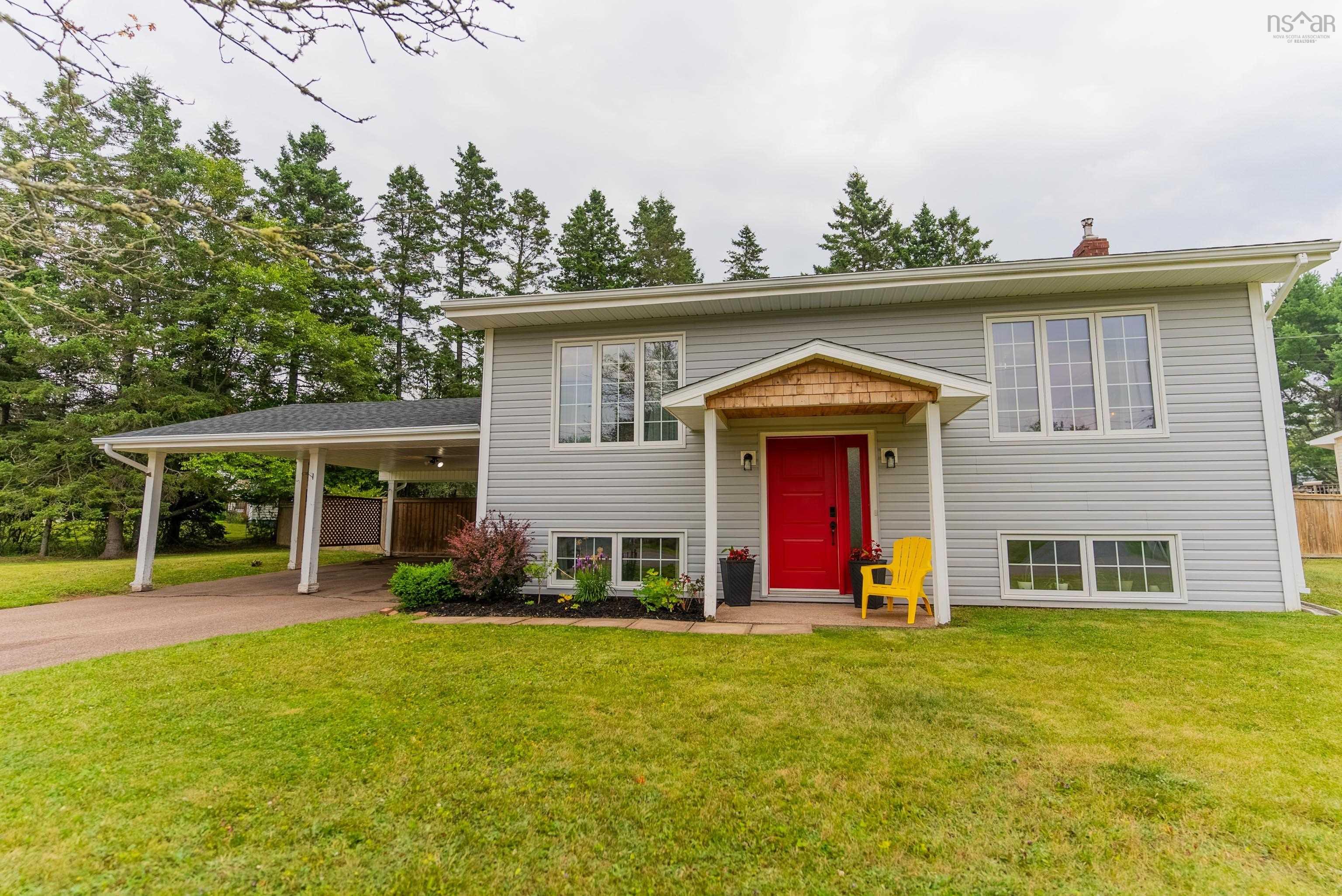 $415,000.00: 26 Tamarack Drive, Valley