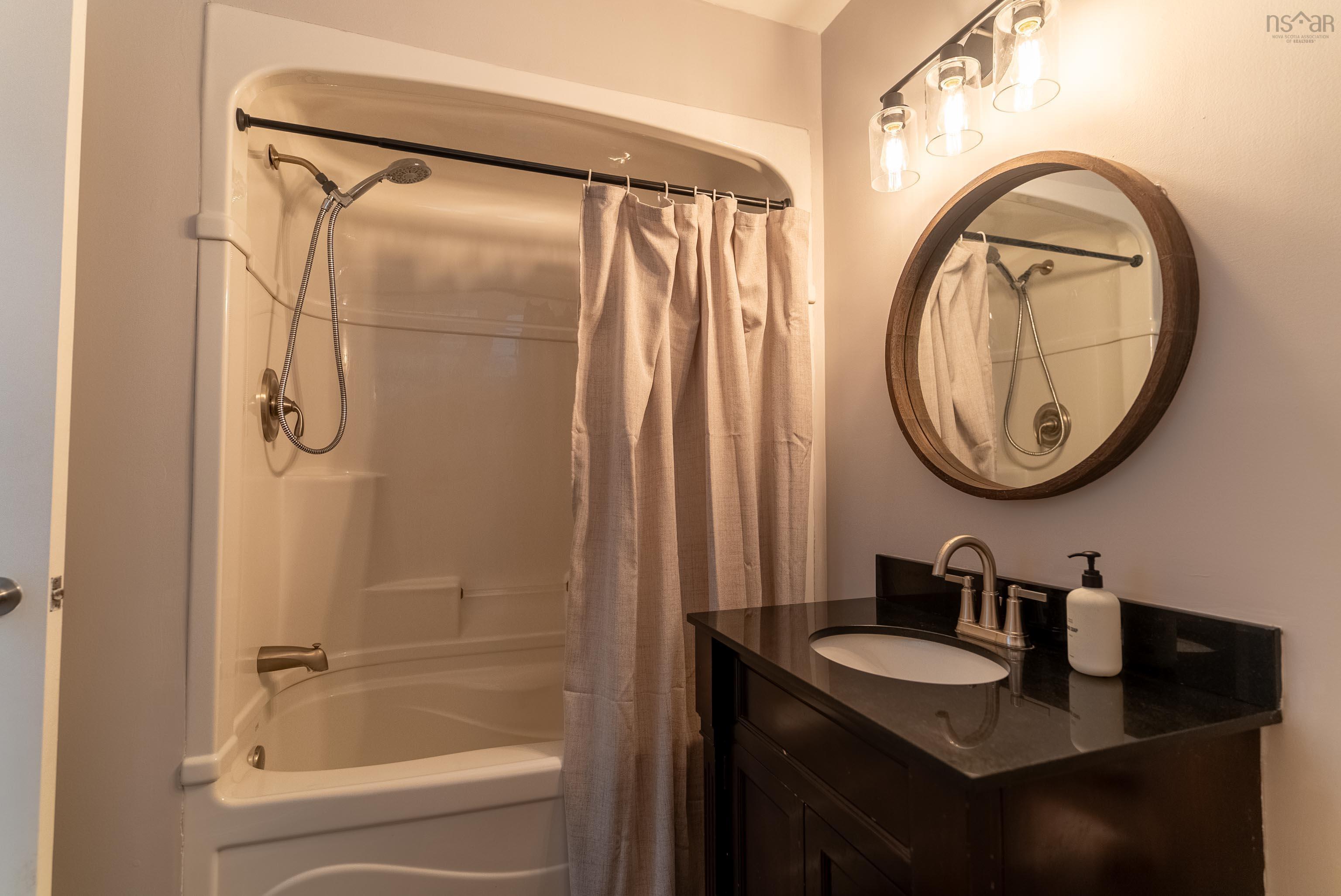 $415,000.00: 26 Tamarack Drive, Valley