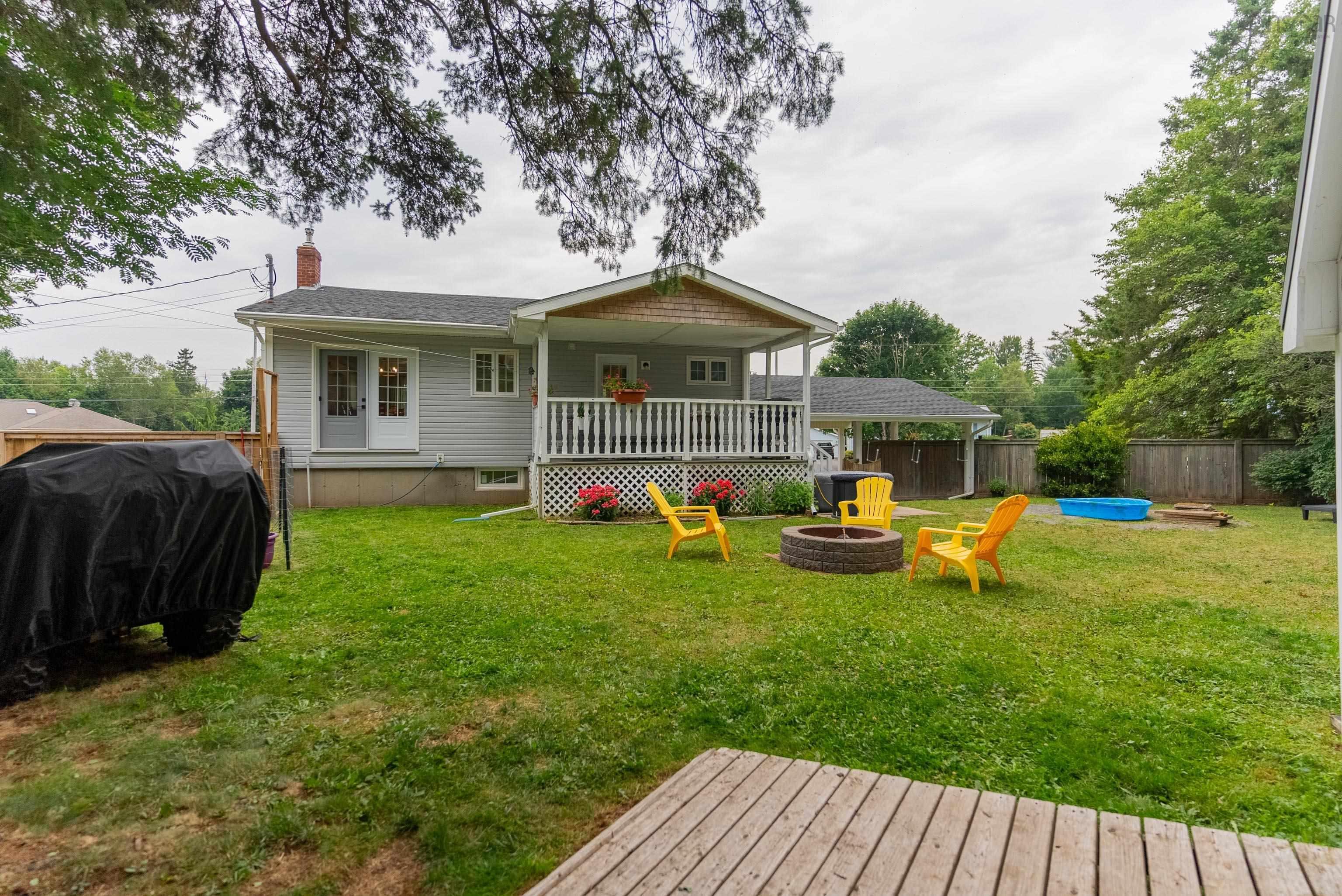 $415,000.00: 26 Tamarack Drive, Valley