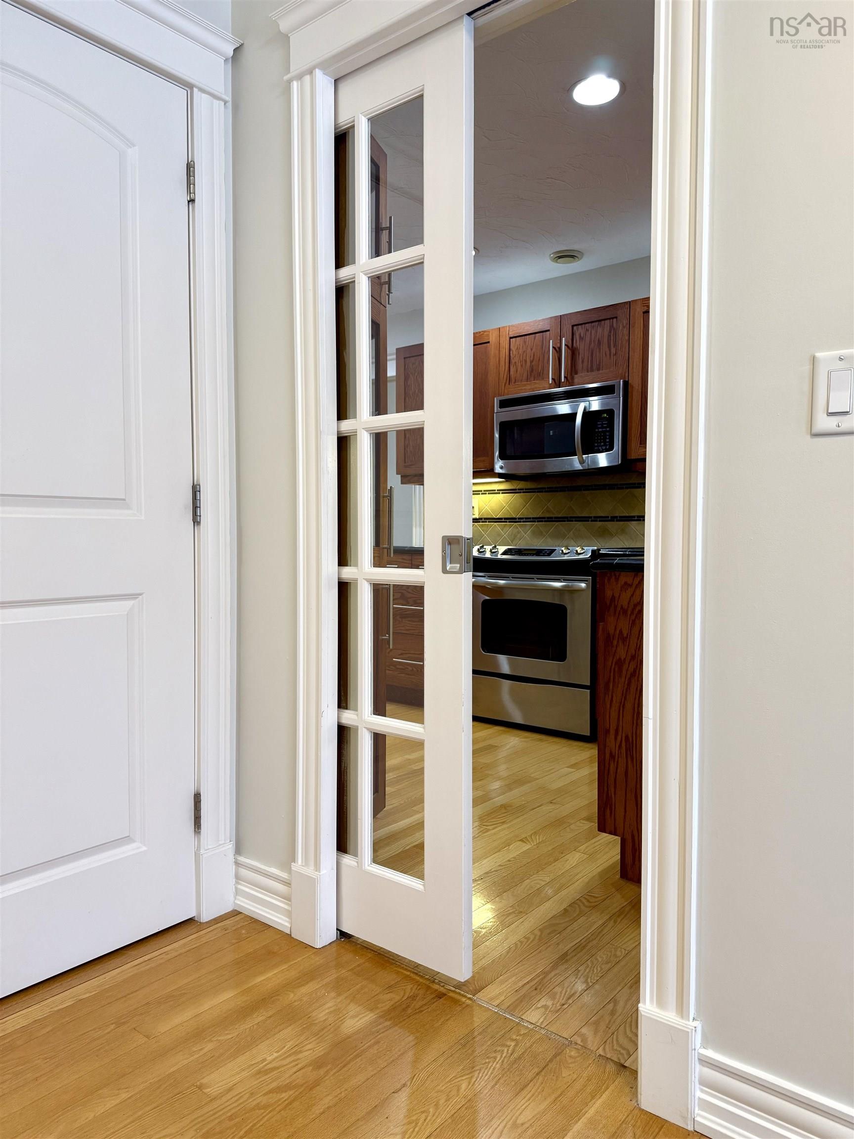 $429,900.00: 27 Regent Street, Amherst