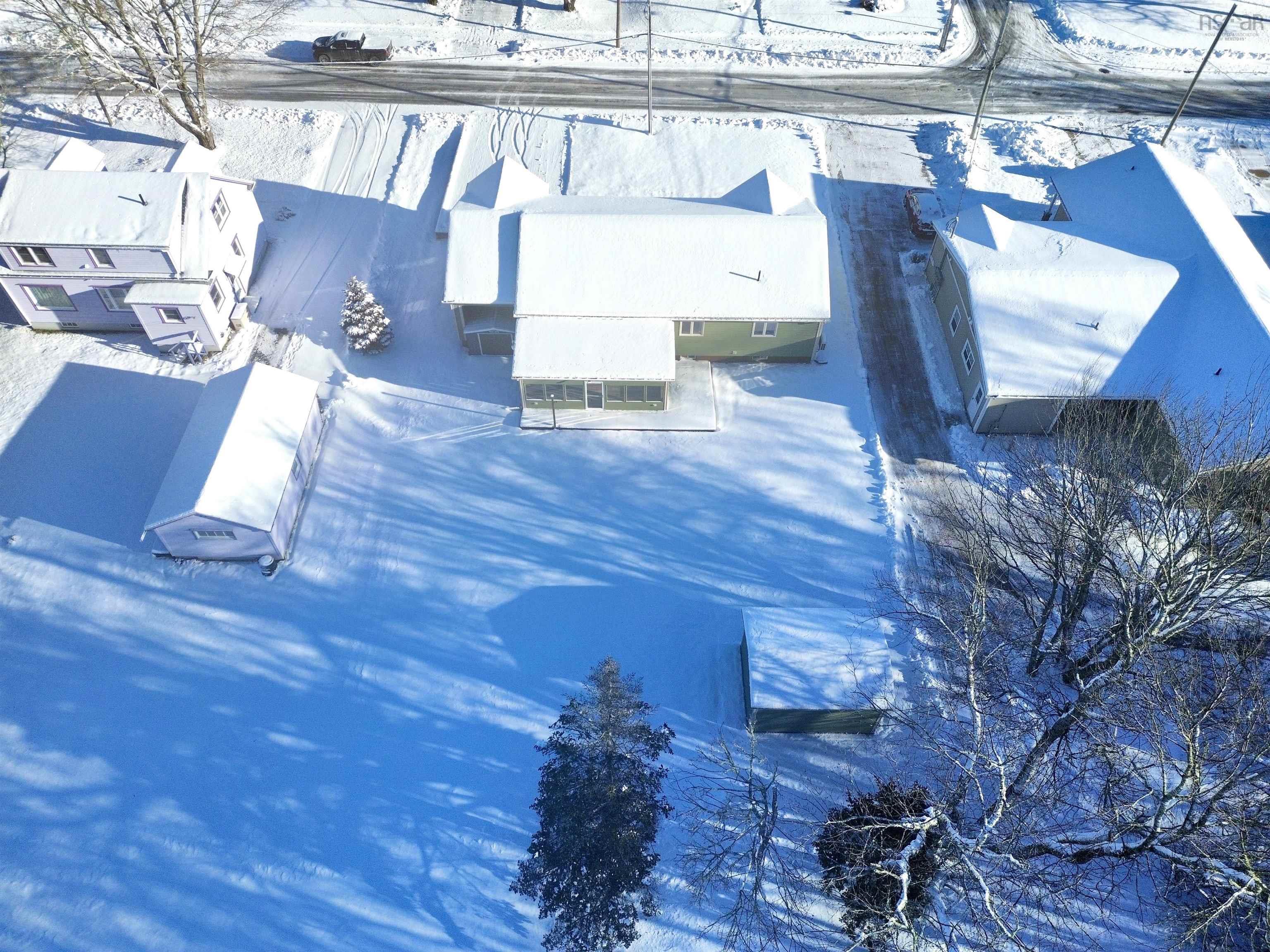 $429,900.00: 27 Regent Street, Amherst