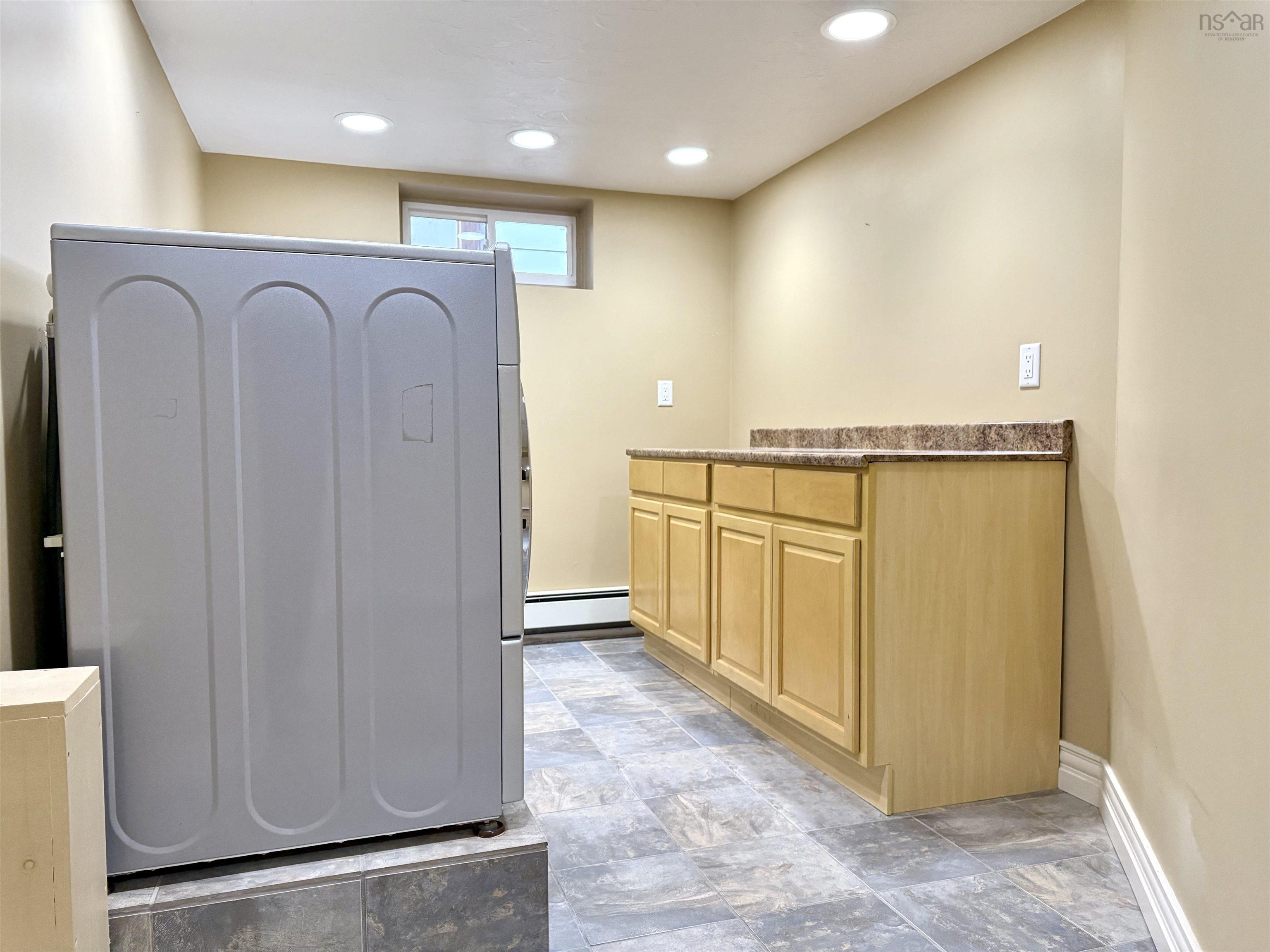 $429,900.00: 27 Regent Street, Amherst