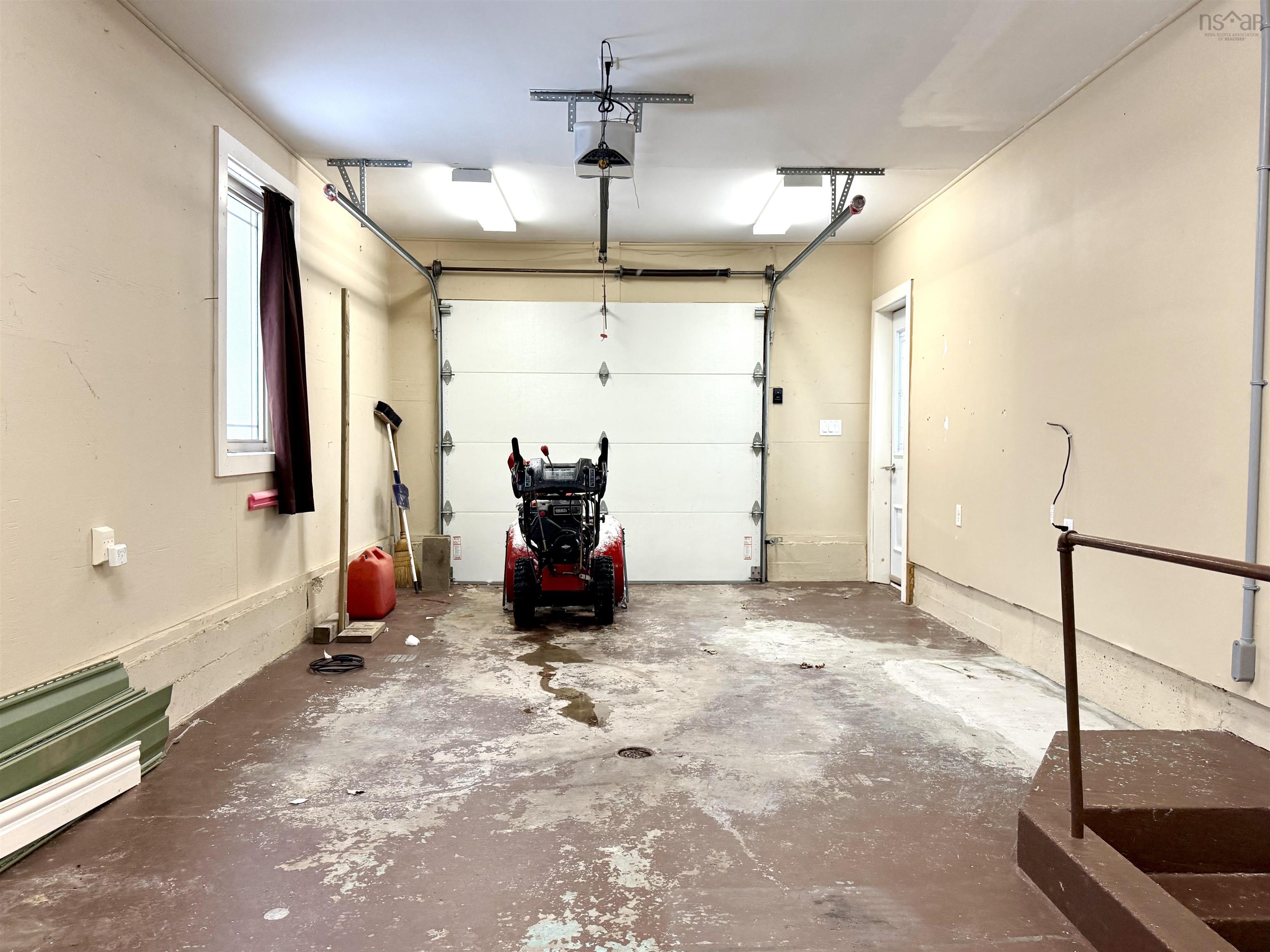 $429,900.00: 27 Regent Street, Amherst