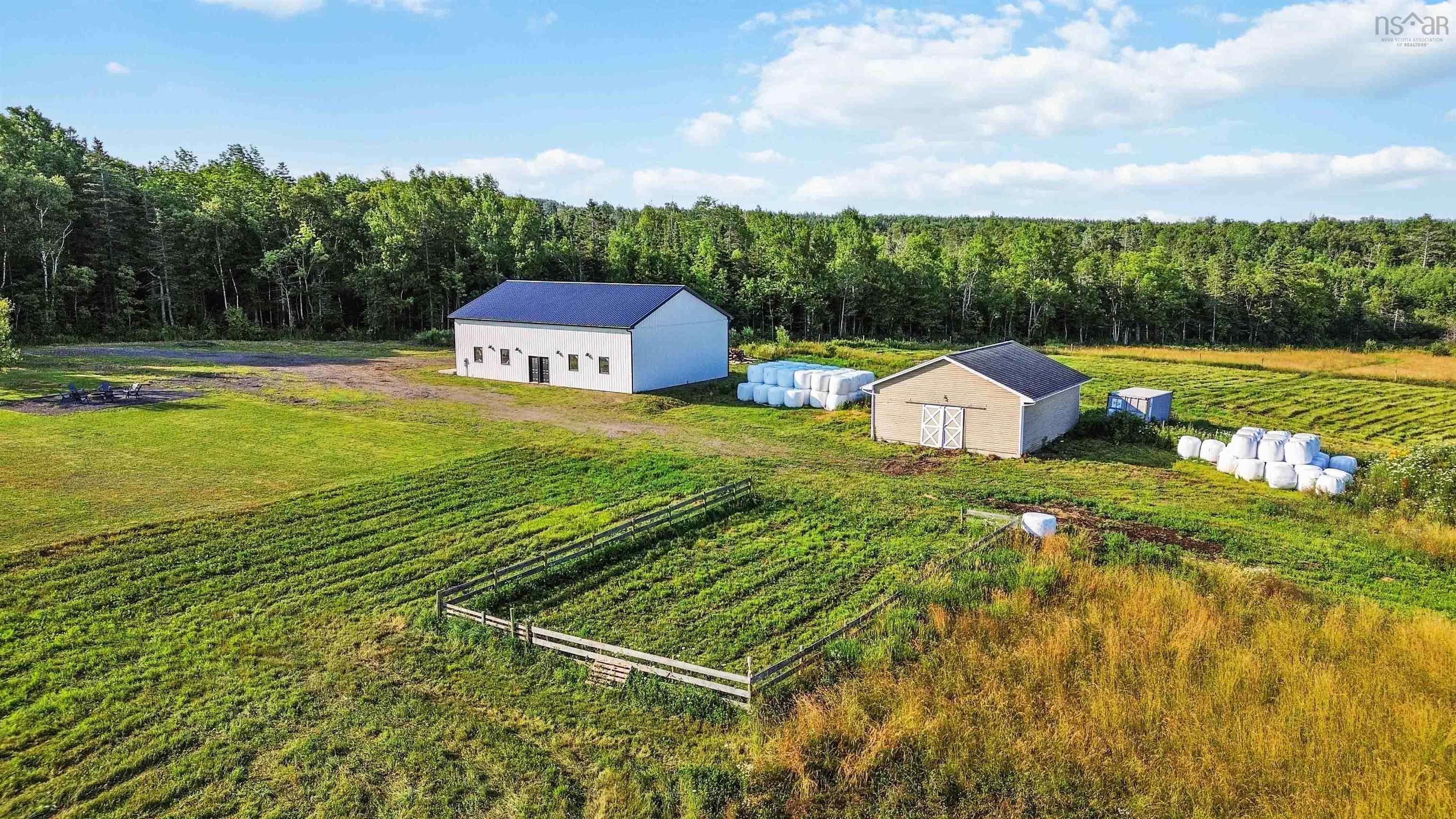 $975,000.00: 3419 Highway 359, Halls Harbour
