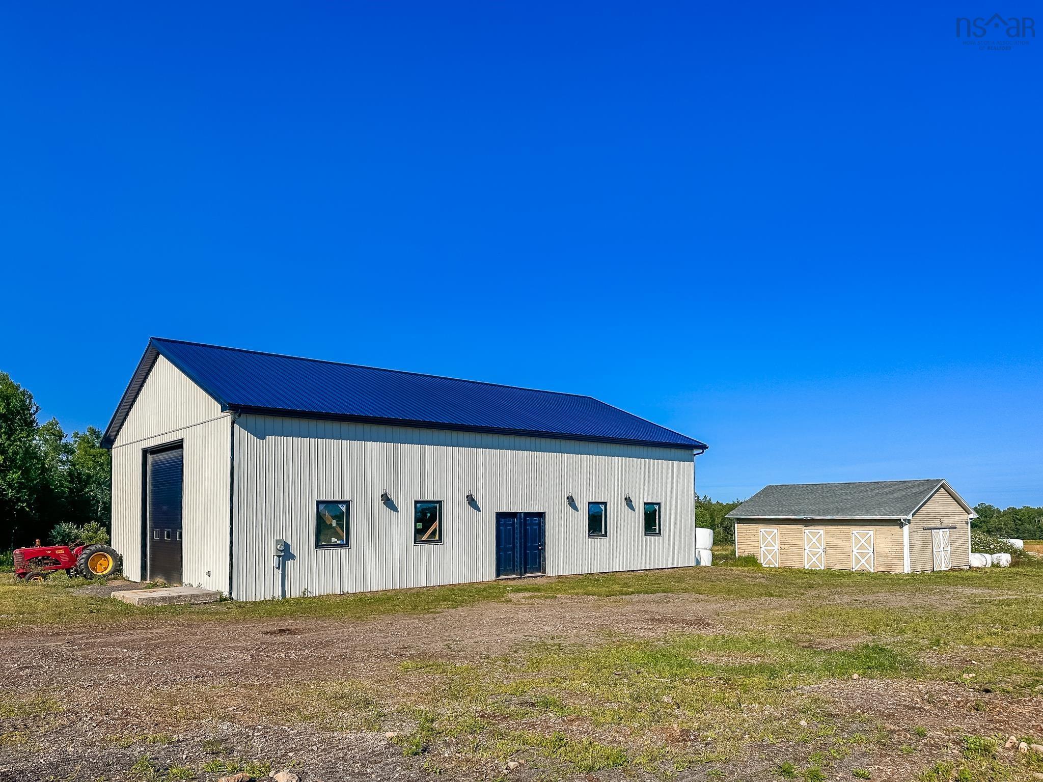 $975,000.00: 3419 Highway 359, Halls Harbour