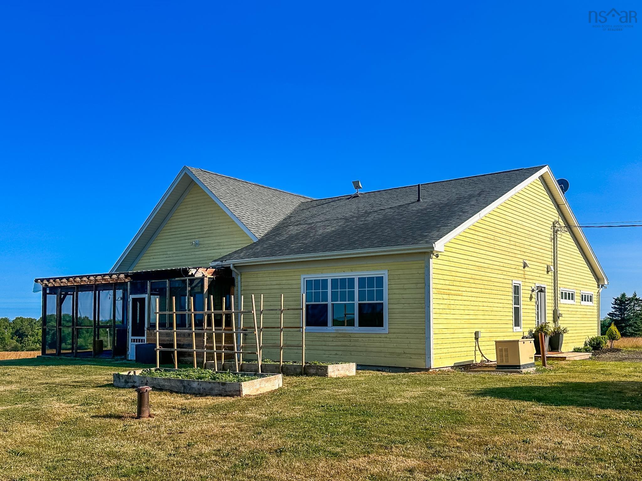 $975,000.00: 3419 Highway 359, Halls Harbour