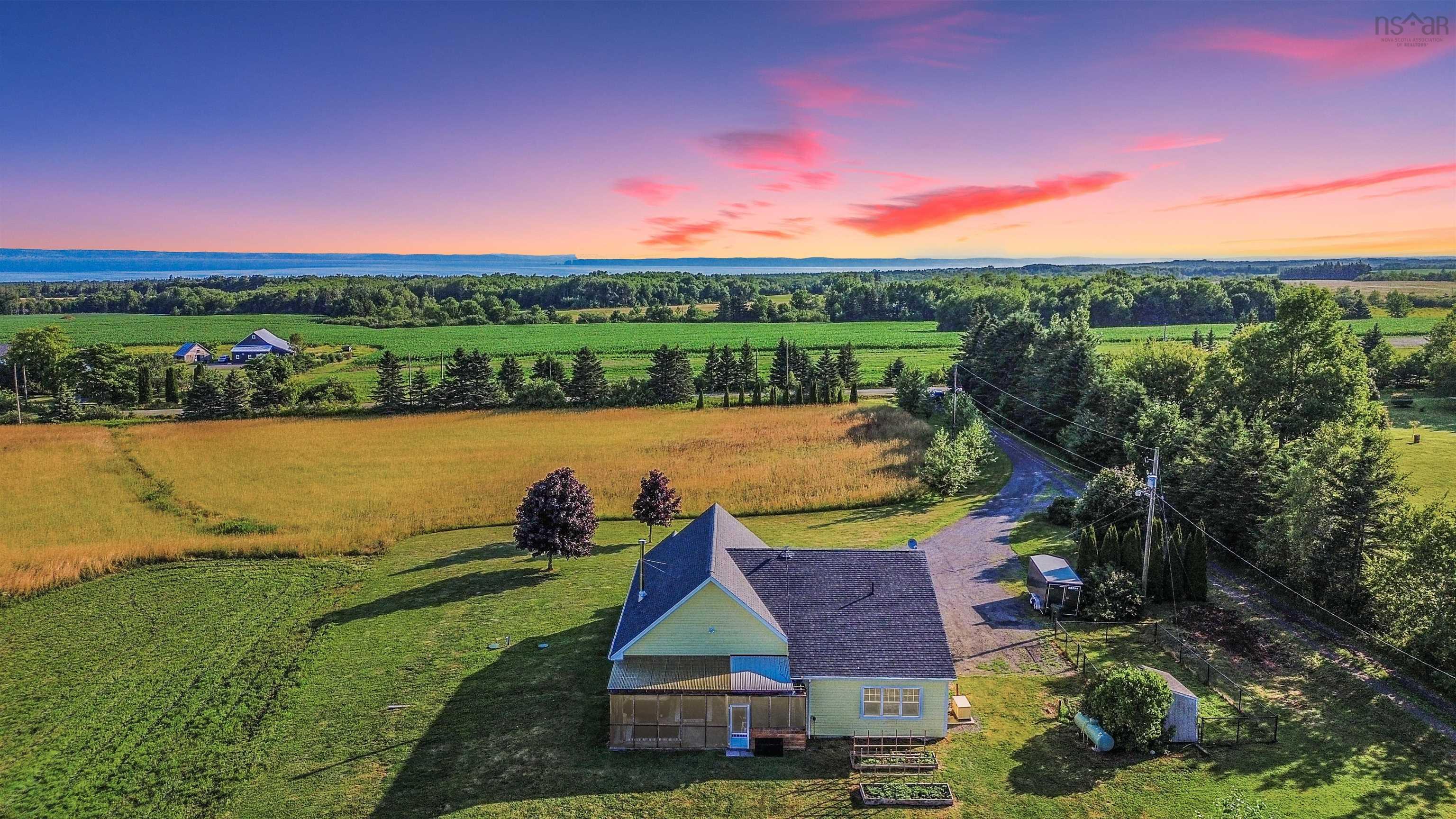$975,000.00: 3419 Highway 359, Halls Harbour