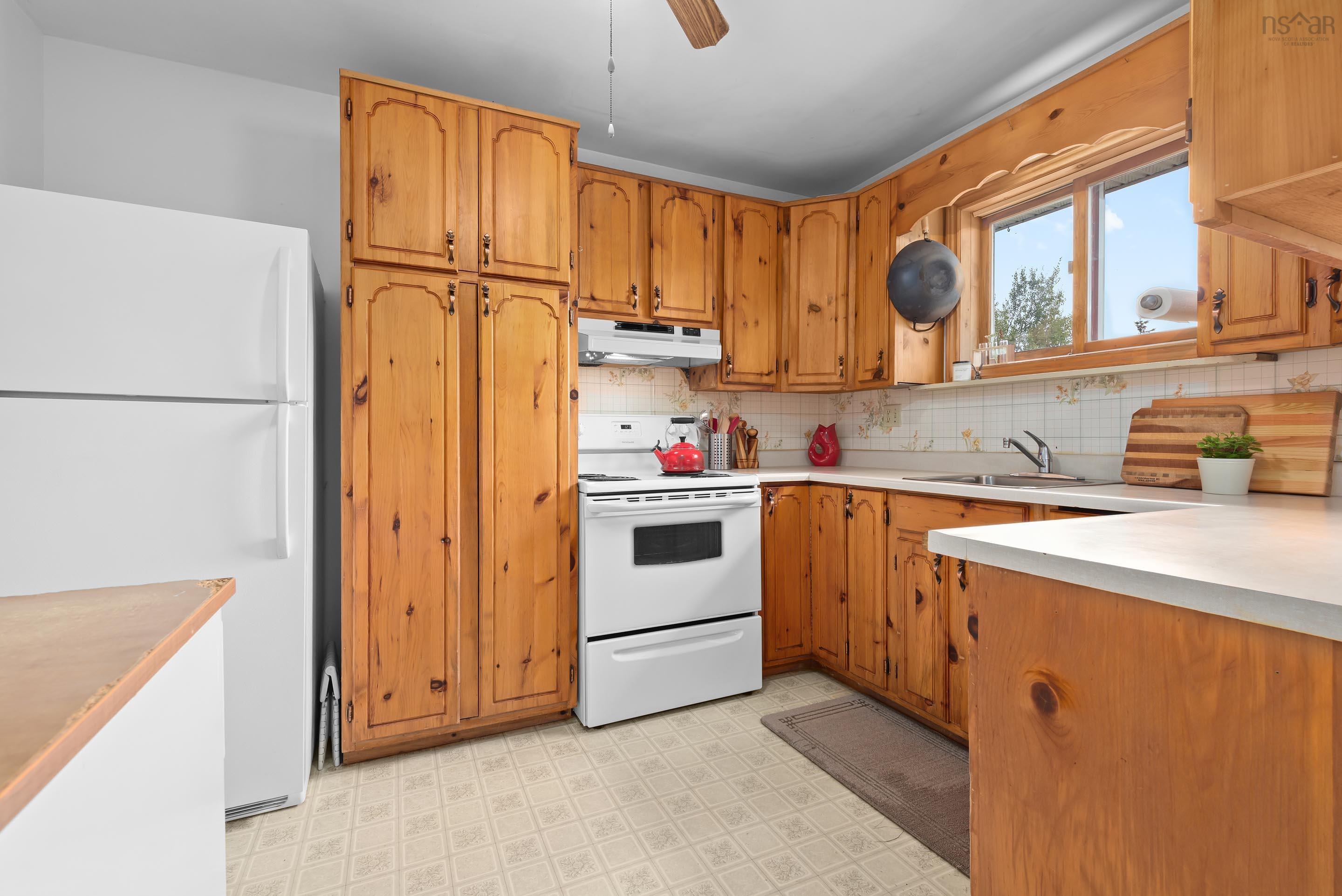 $374,900.00: 110 Highway 224, Shubenacadie