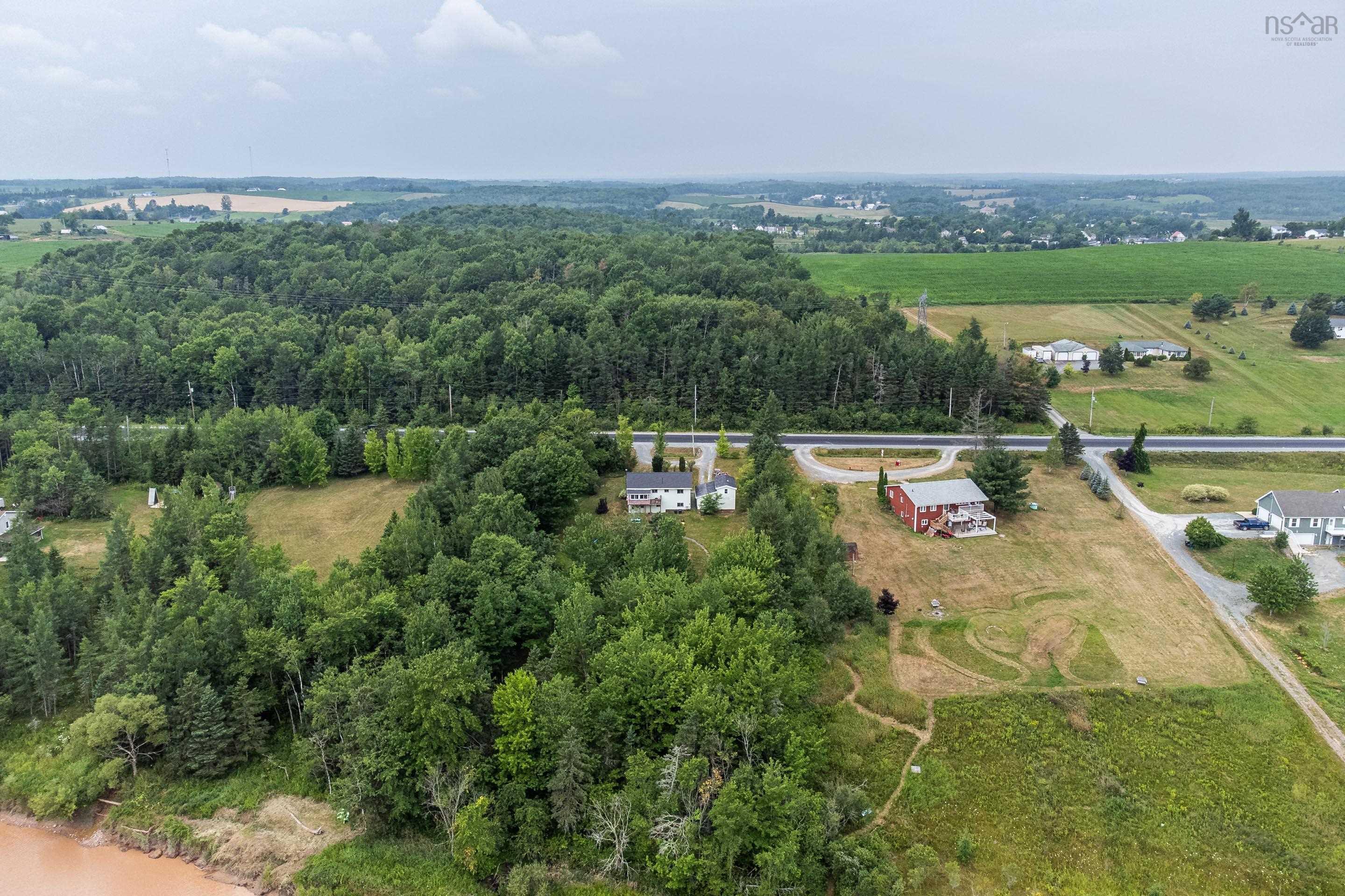 $374,900.00: 110 Highway 224, Shubenacadie