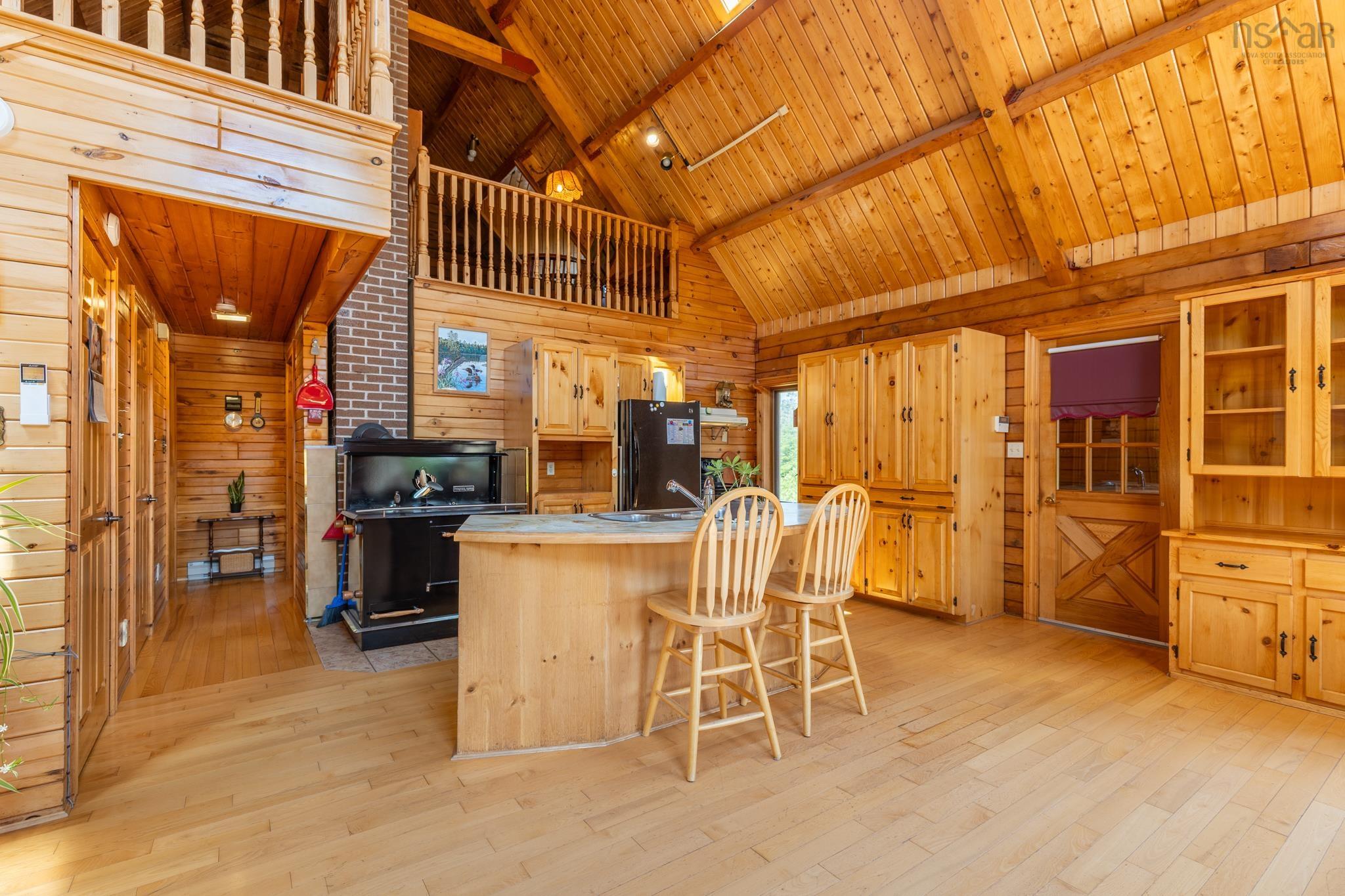 $525,000.00: 708 Highway 304, Overton