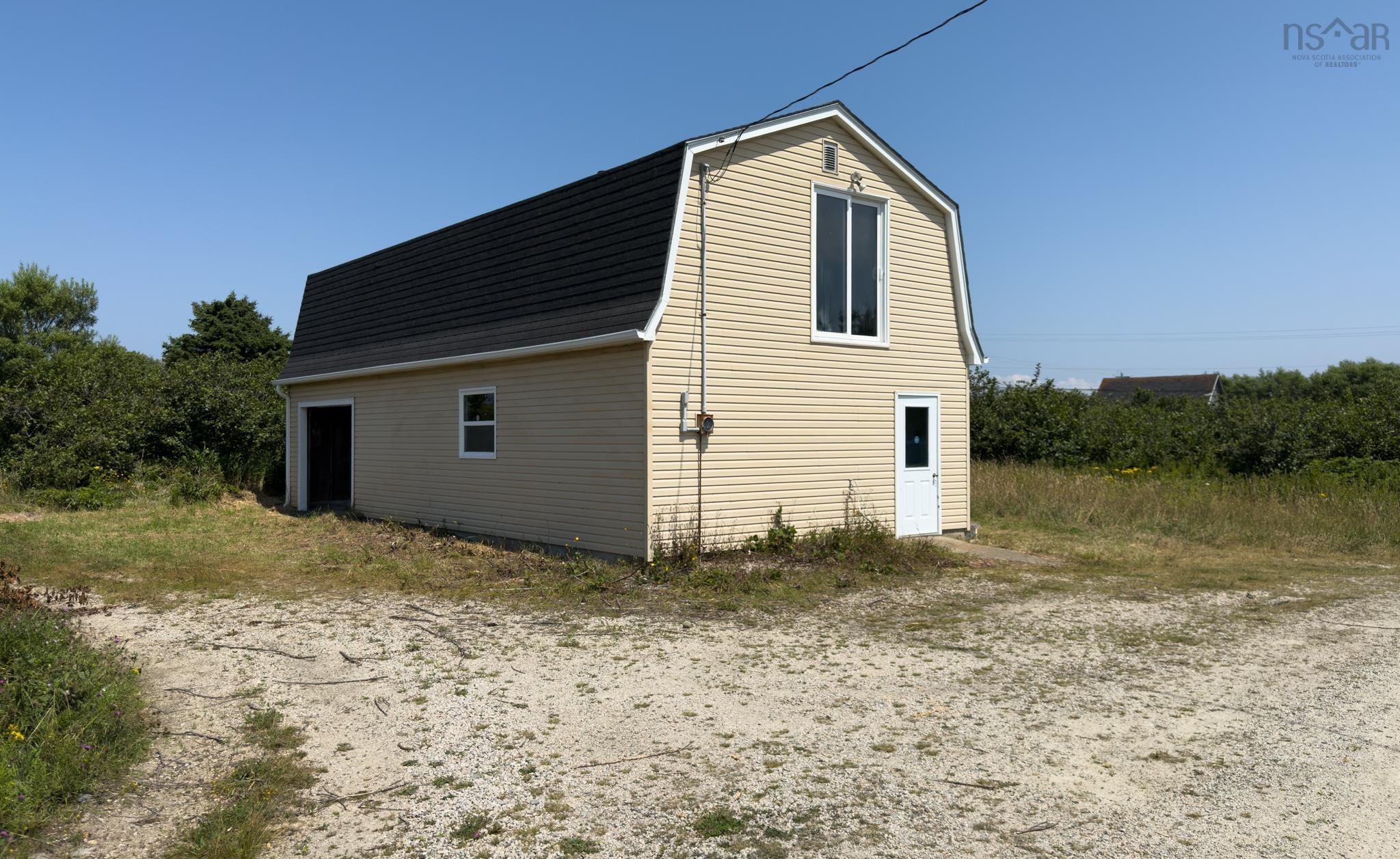 $525,000.00: 708 Highway 304, Overton