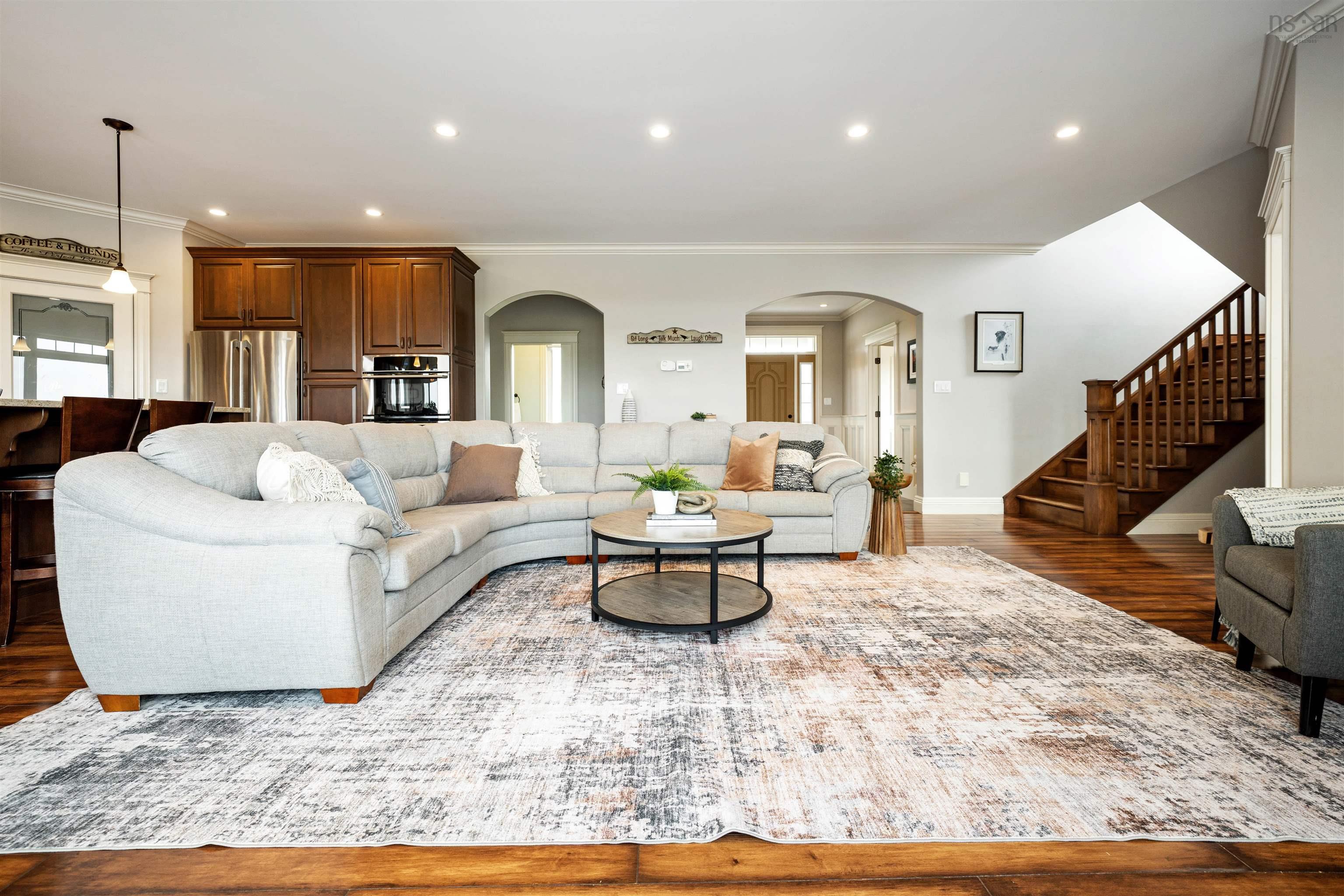 $950,000.00: 581 Kennedy Road, Hilden