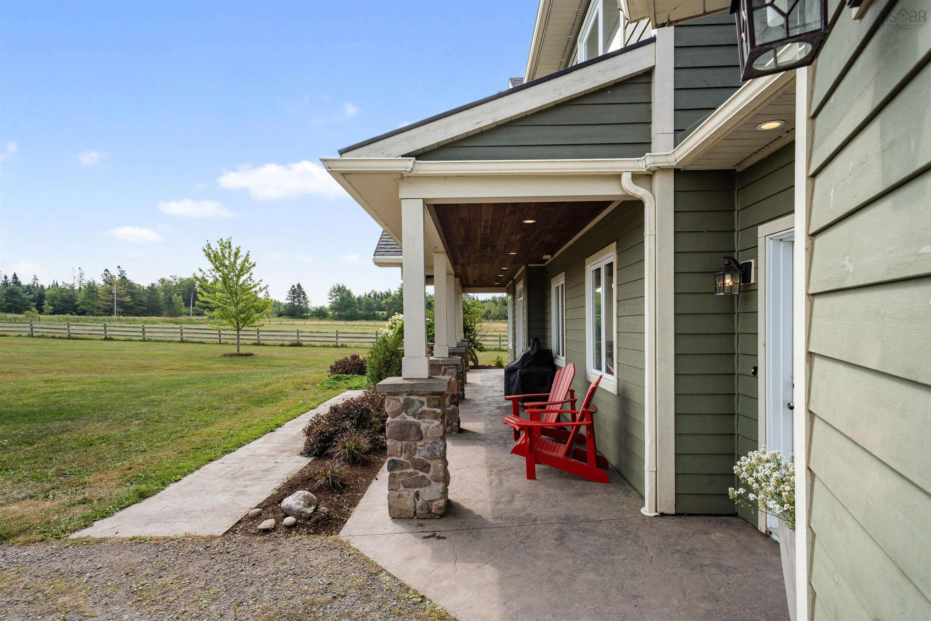 $950,000.00: 581 Kennedy Road, Hilden