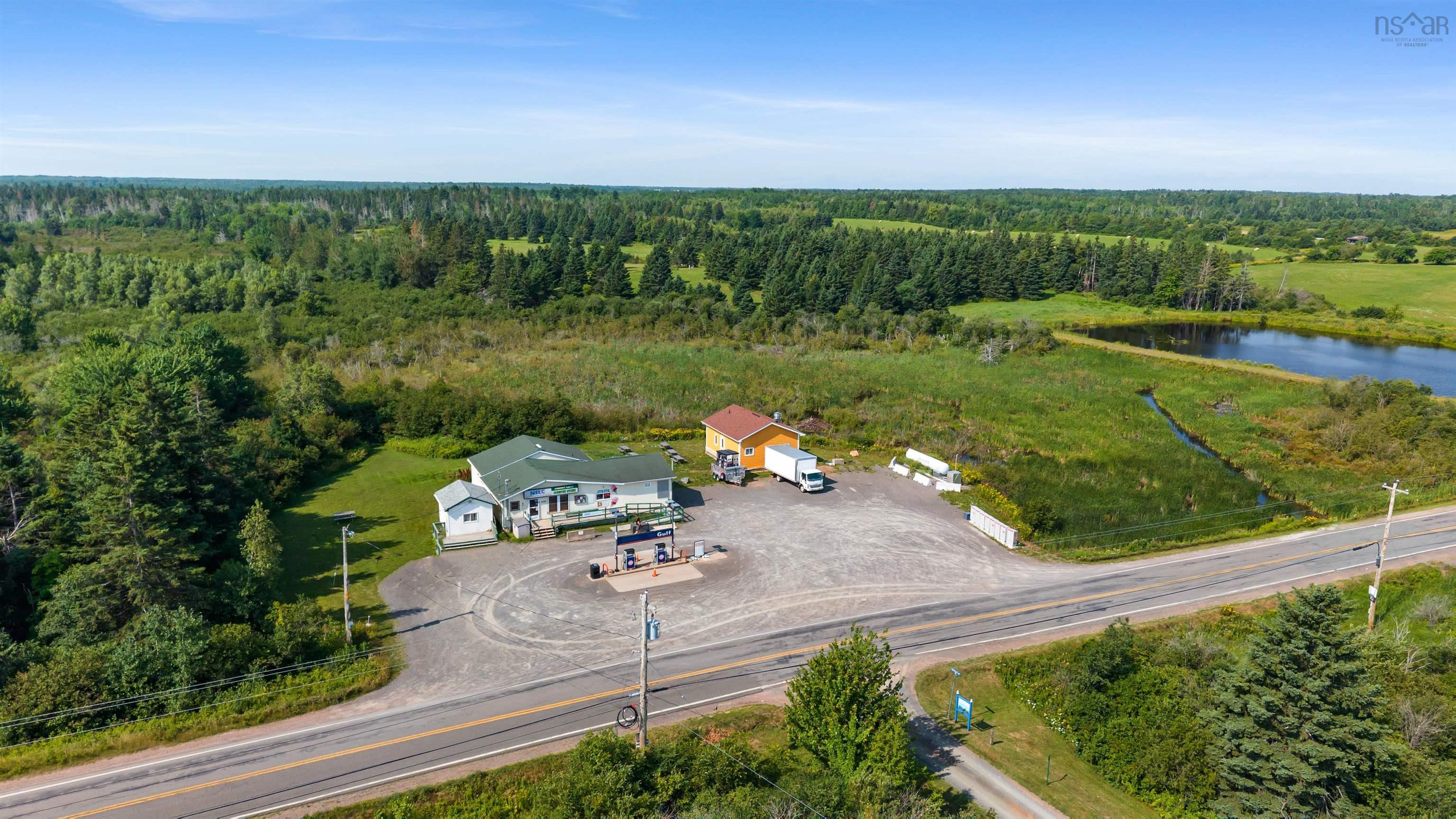 $1,199,888.00: 6528 Highway 366, Amherst Shore